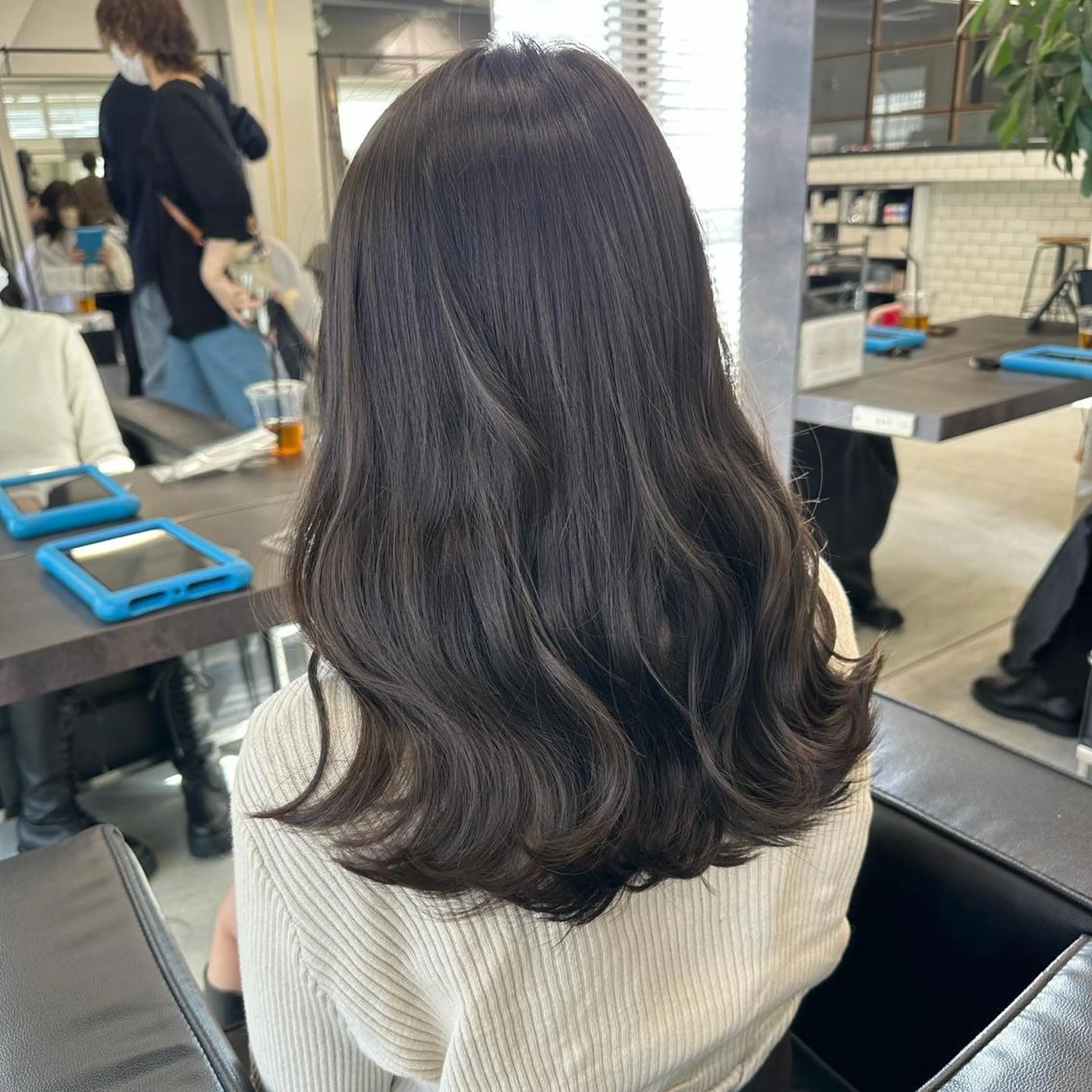 ロング カラー カット ヘアカラー トリートメント ✨大人韓国風レイヤー ✨吉原 潤✨のヘアスタイル