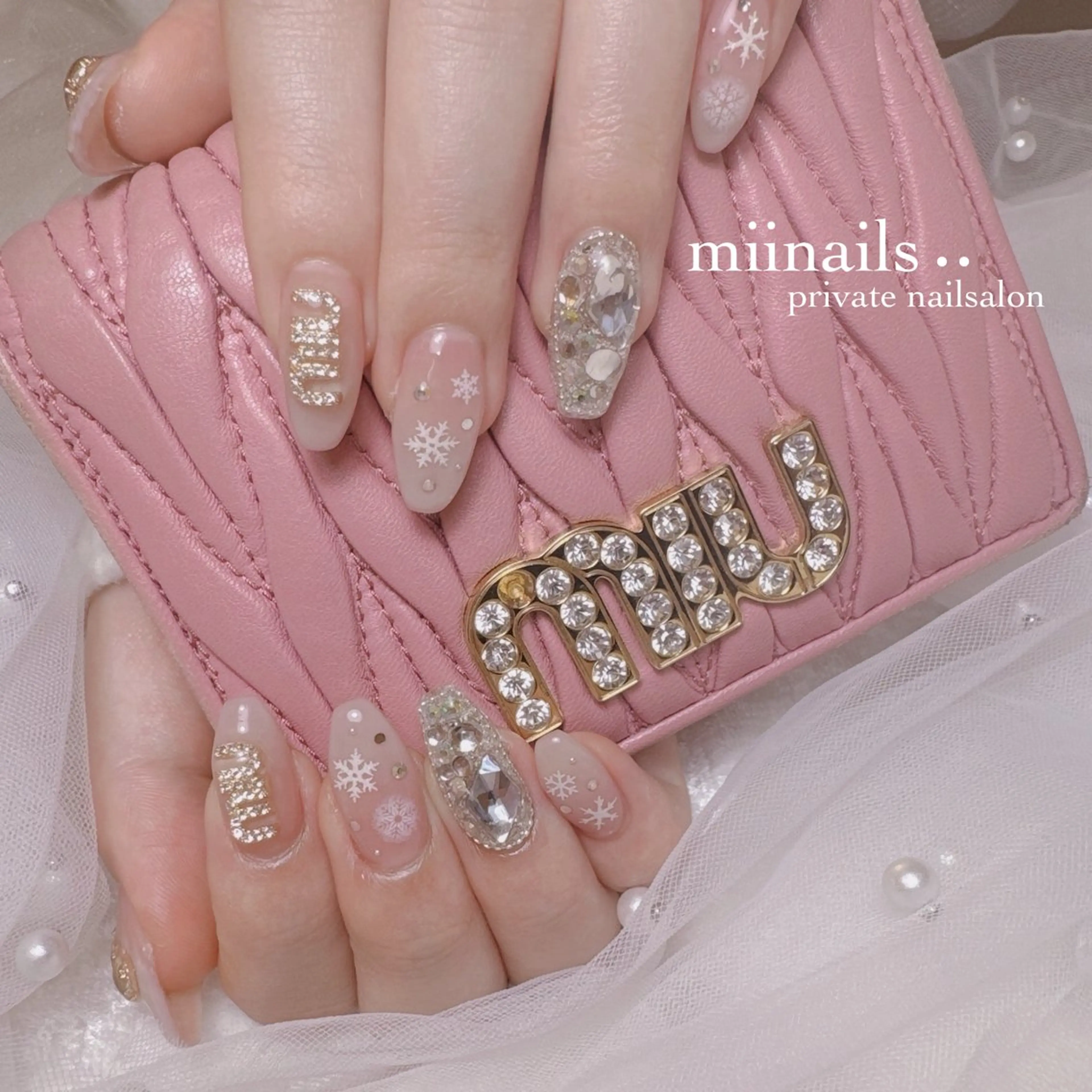ネイル キラキラネイル 韓国ネイル ワンホンネイル ハンドネイル nailsalon miinailsのネイルデザイン
