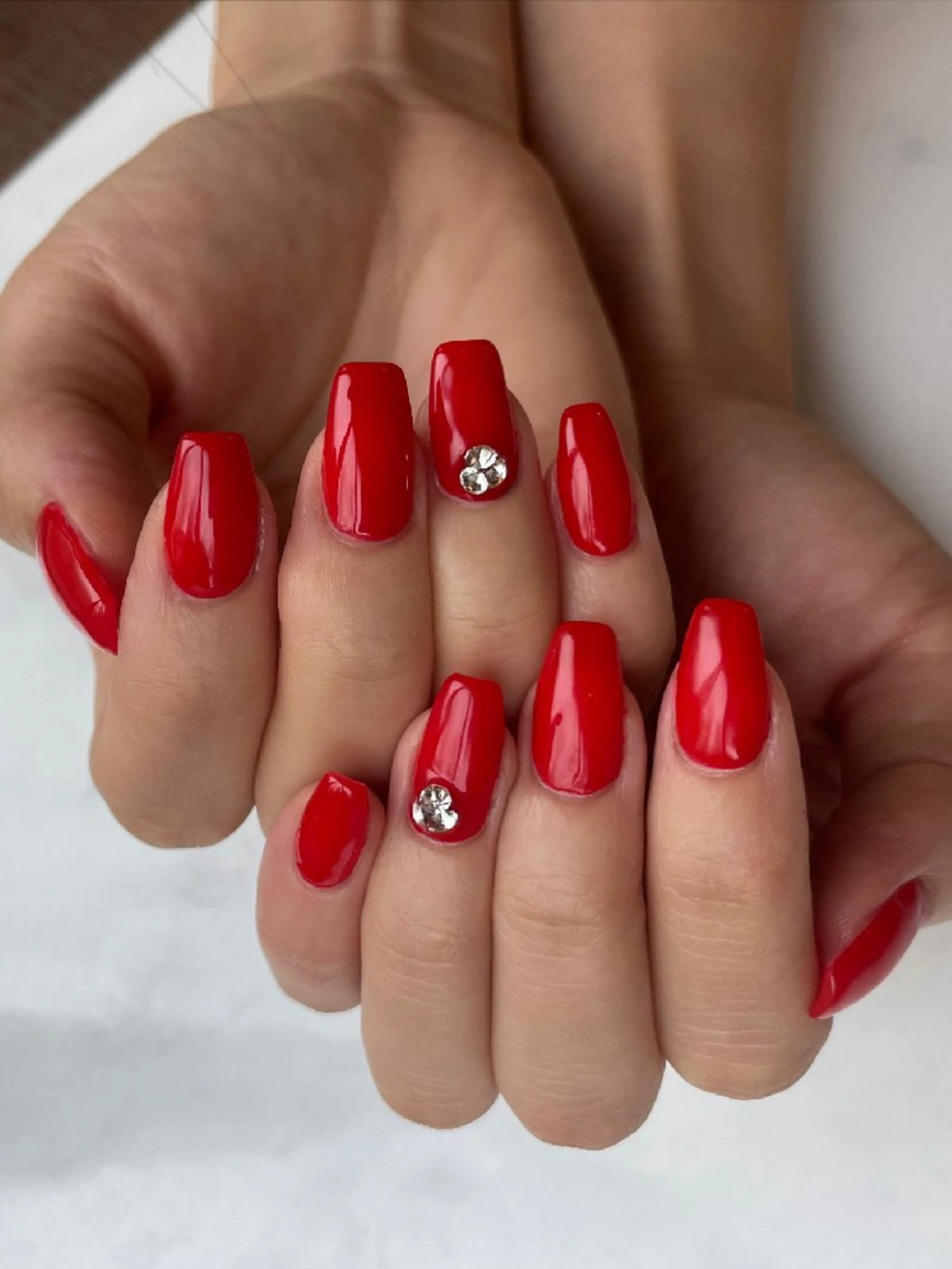 (オフあり)モニター様価格☆ワンカラー＋ Vカットビジュー2本の写真