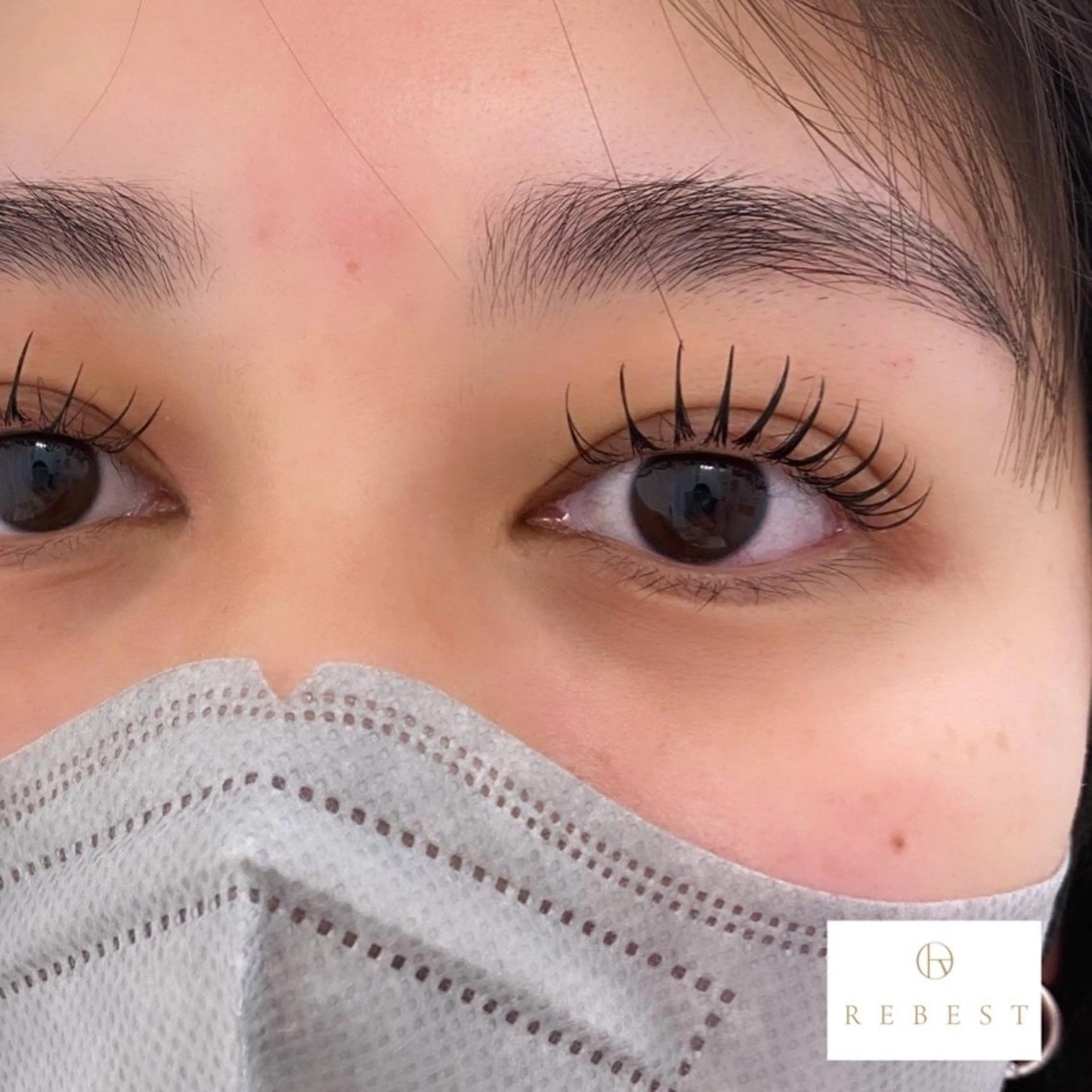 マツエク・マツパ パリジェンヌラッシュリフト まつげパーマ 👁️eye京橋 REBESTのマツエク・マツパデザイン