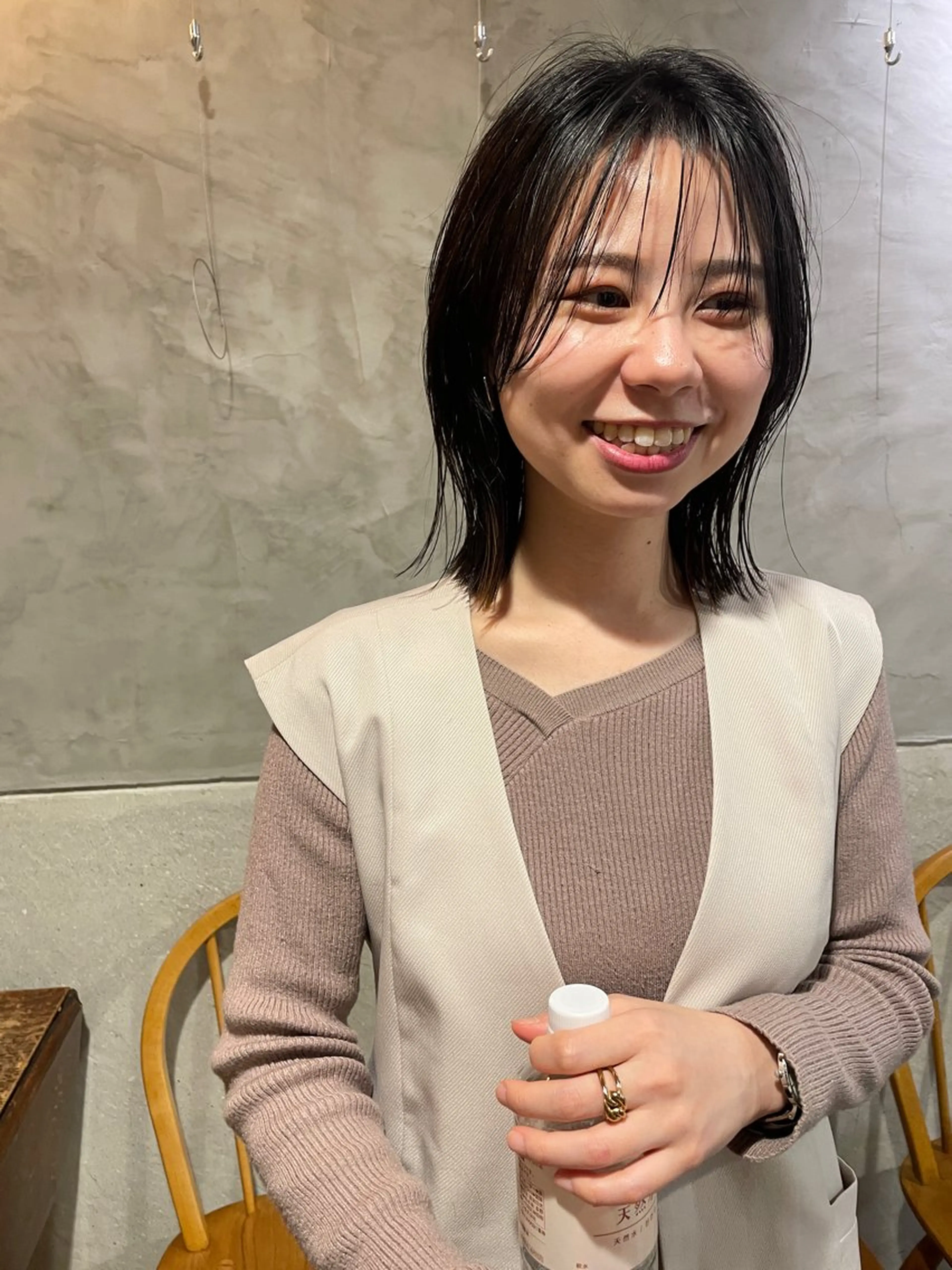 ミディアム カラー カット ヘアカラー トリートメント さの あやねのヘアスタイル