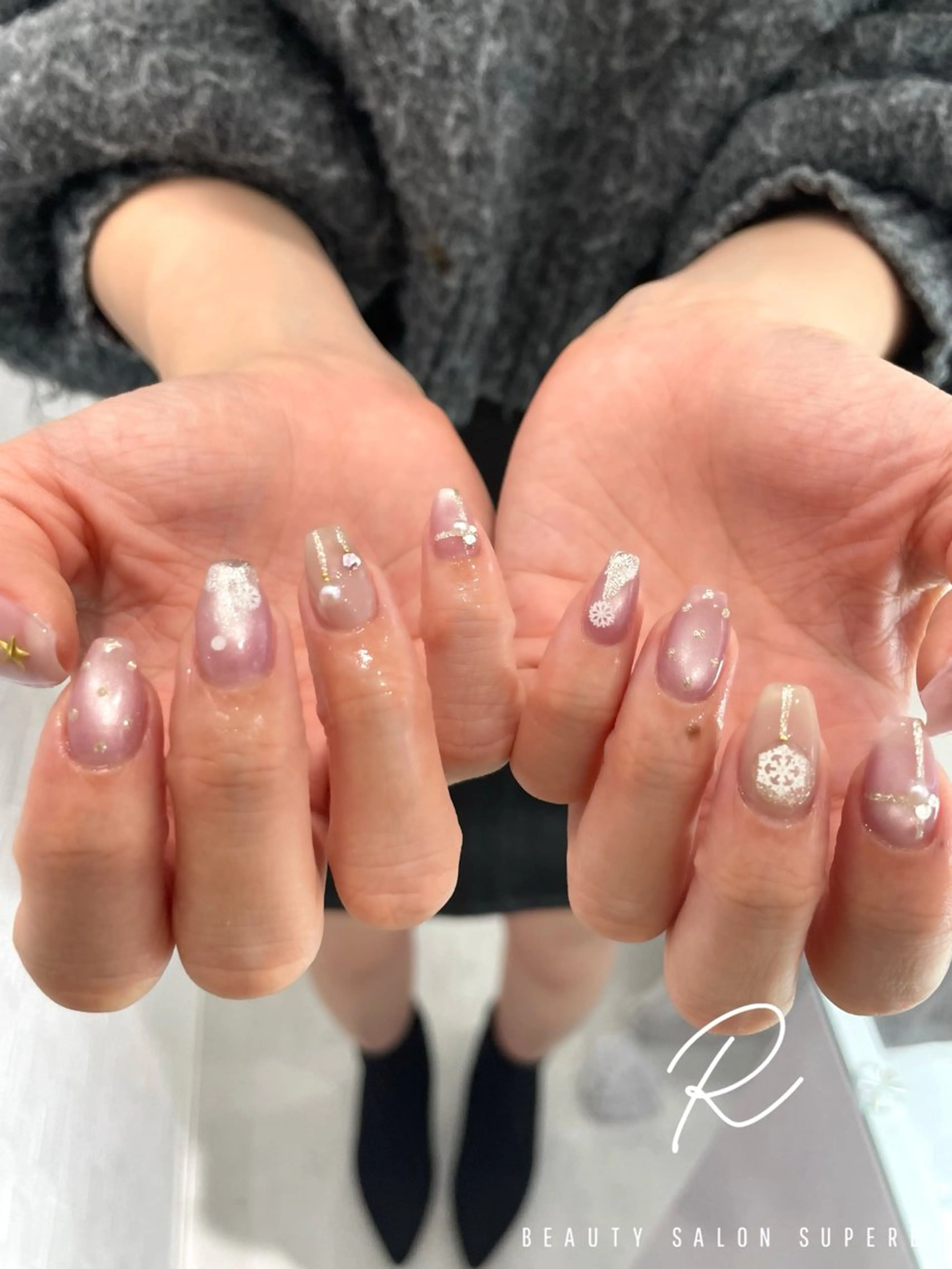 ネイル R MIIのネイルデザイン