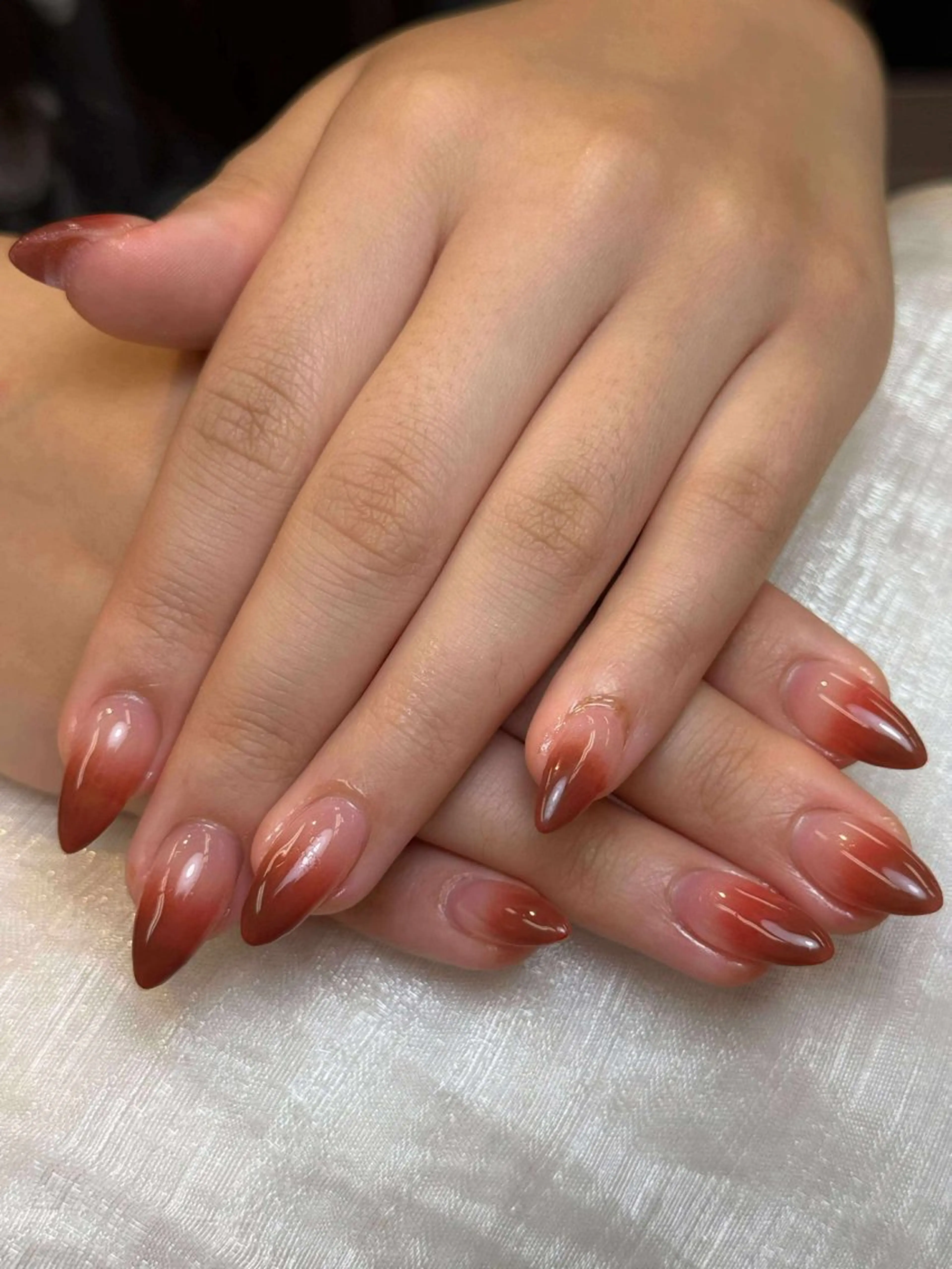ネイル アートネイル 成人式 ジェルネイル ニュアンスネイル 夏ネイル ハンドネイル Nie Nail Shinokuboのネイルデザイン