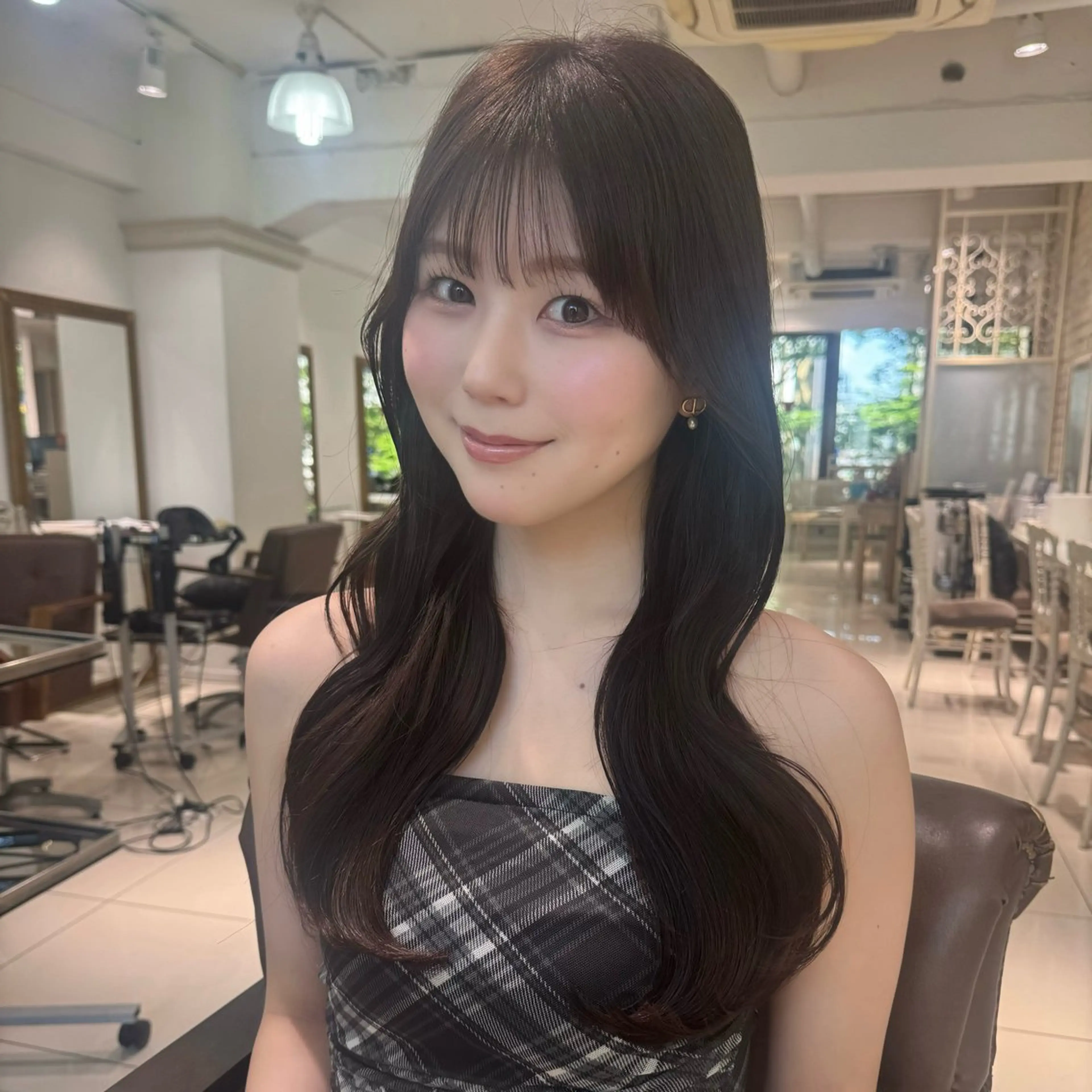 ロング カラー カット ヘアカラー トリートメント 富澤あゆみ/髪質改善 /透明感カラーのヘアスタイル