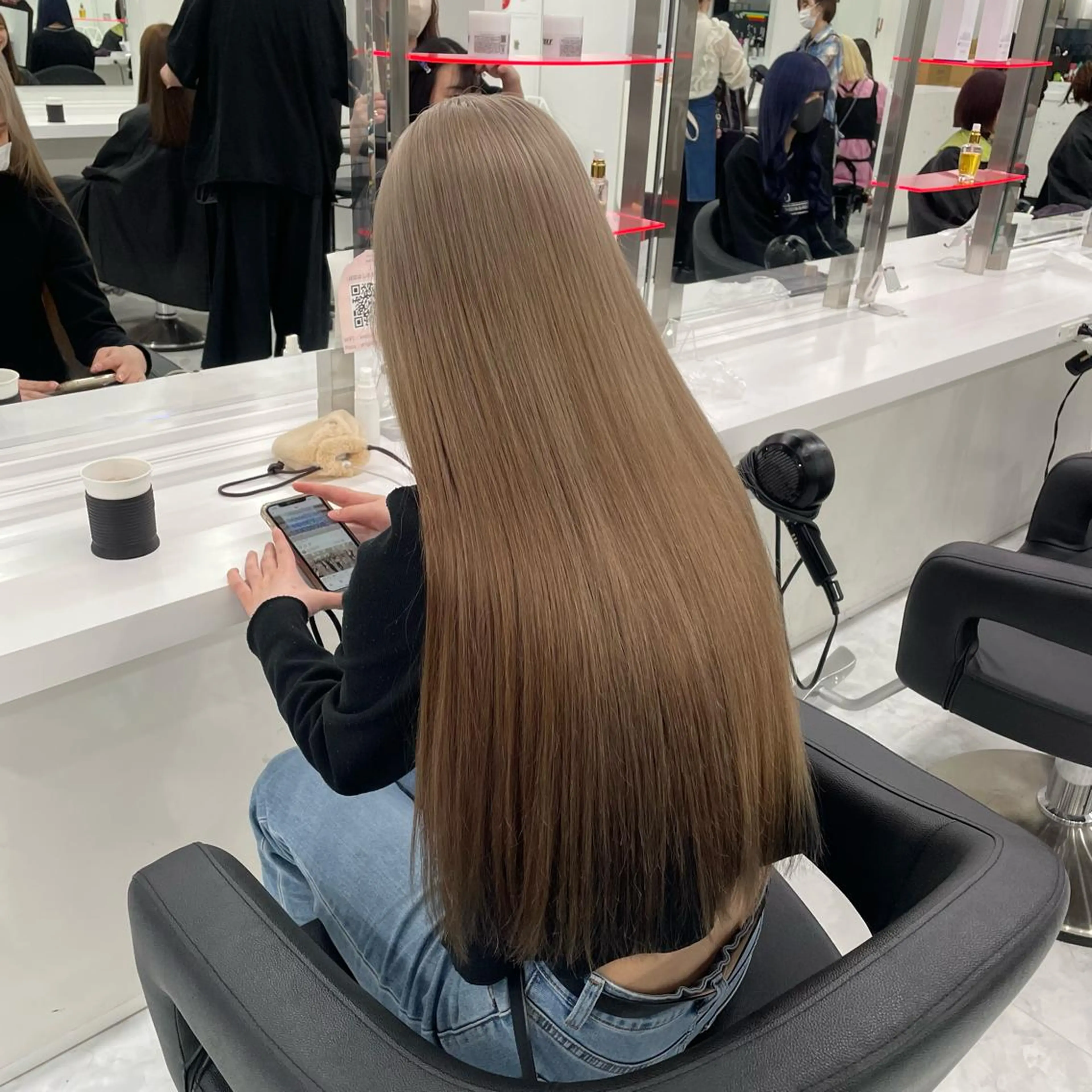 セミロング ヘアカラー トリートメント ヘッドスパ ヘアセット 透明感ラベンダー💗 SHOのヘアスタイル