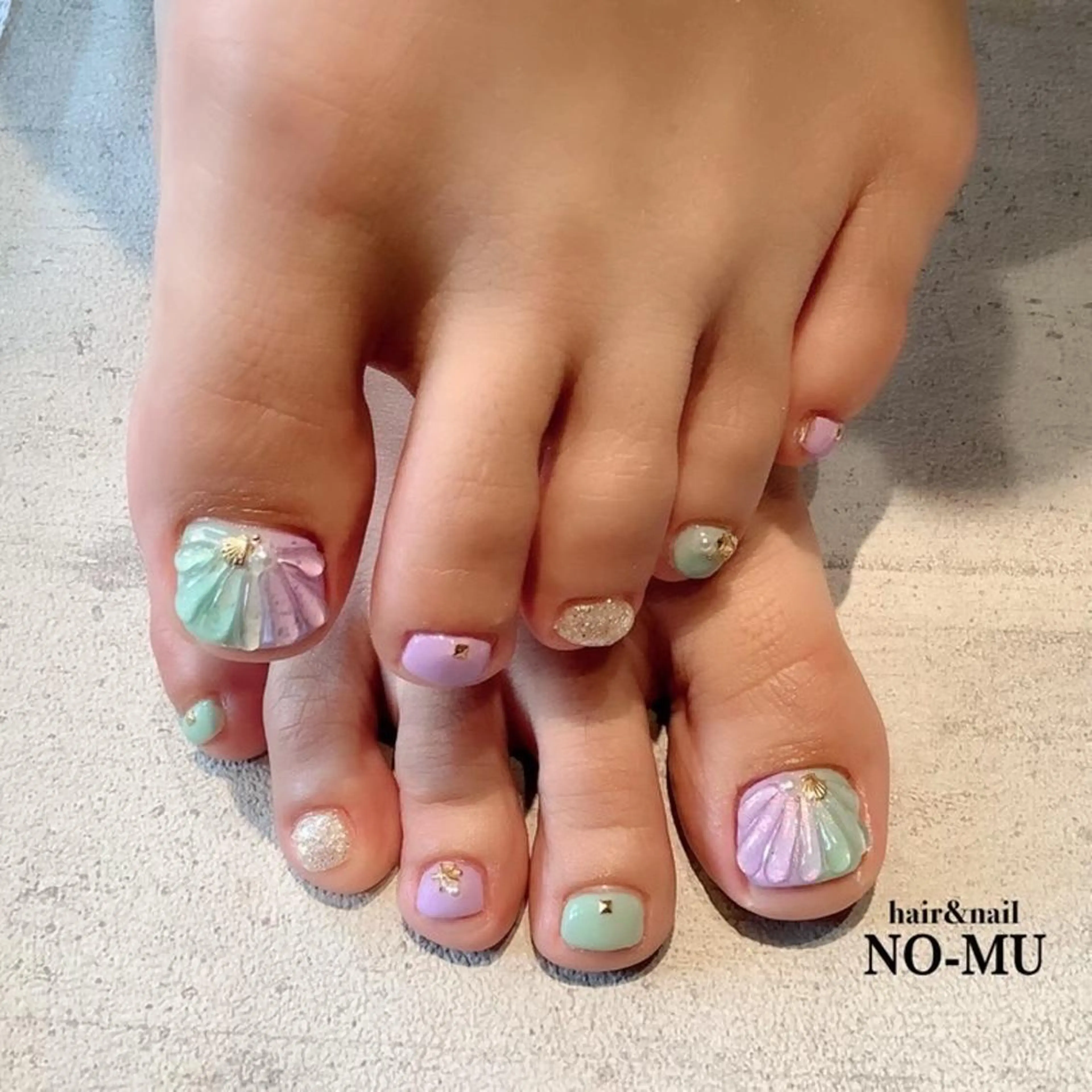 ネイル フットネイル hair&nail NO-MU所属・hair&nail NO-MUのネイルデザイン