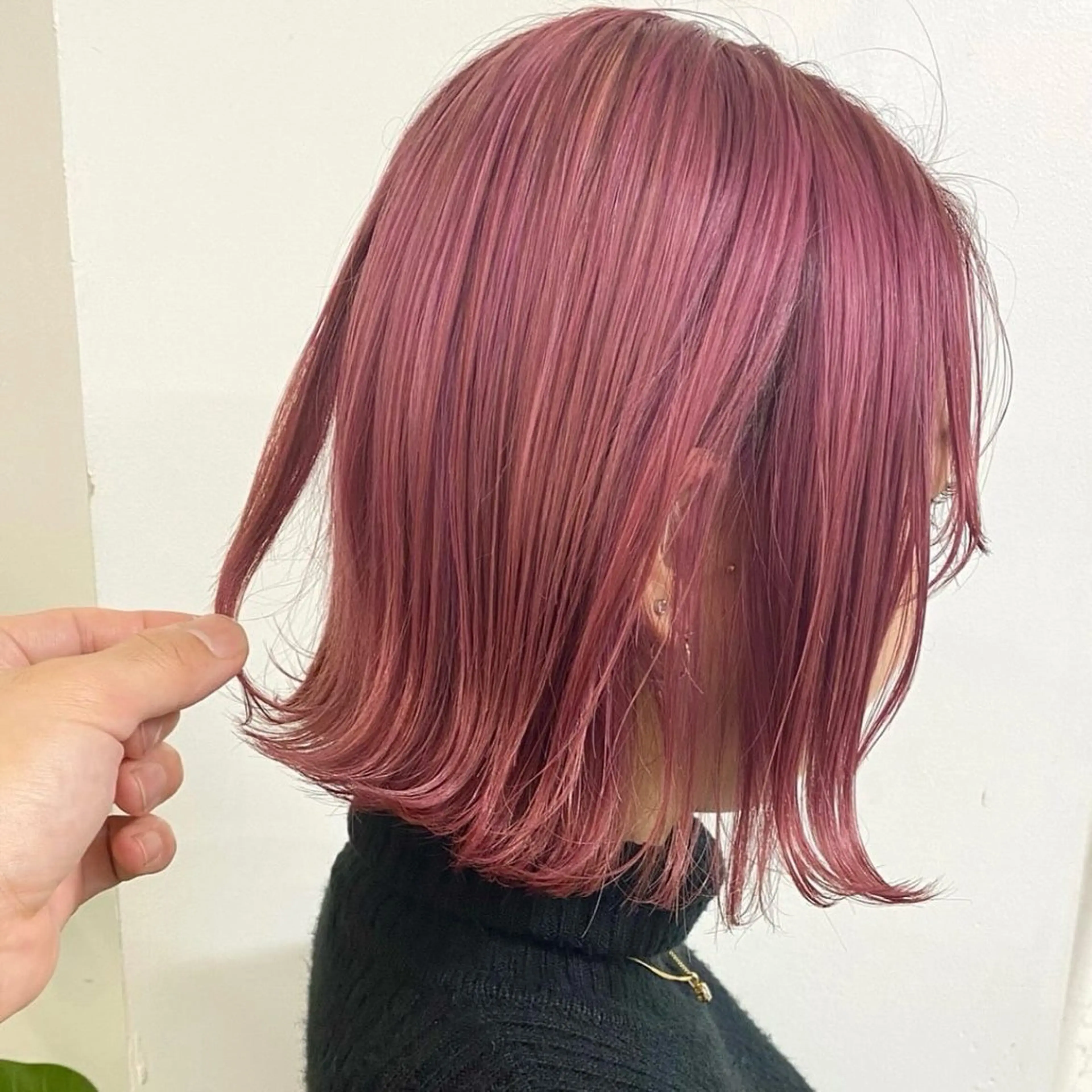 ミディアム カラー fifth TOKYO所属・fifth　石垣 海音のヘアスタイル