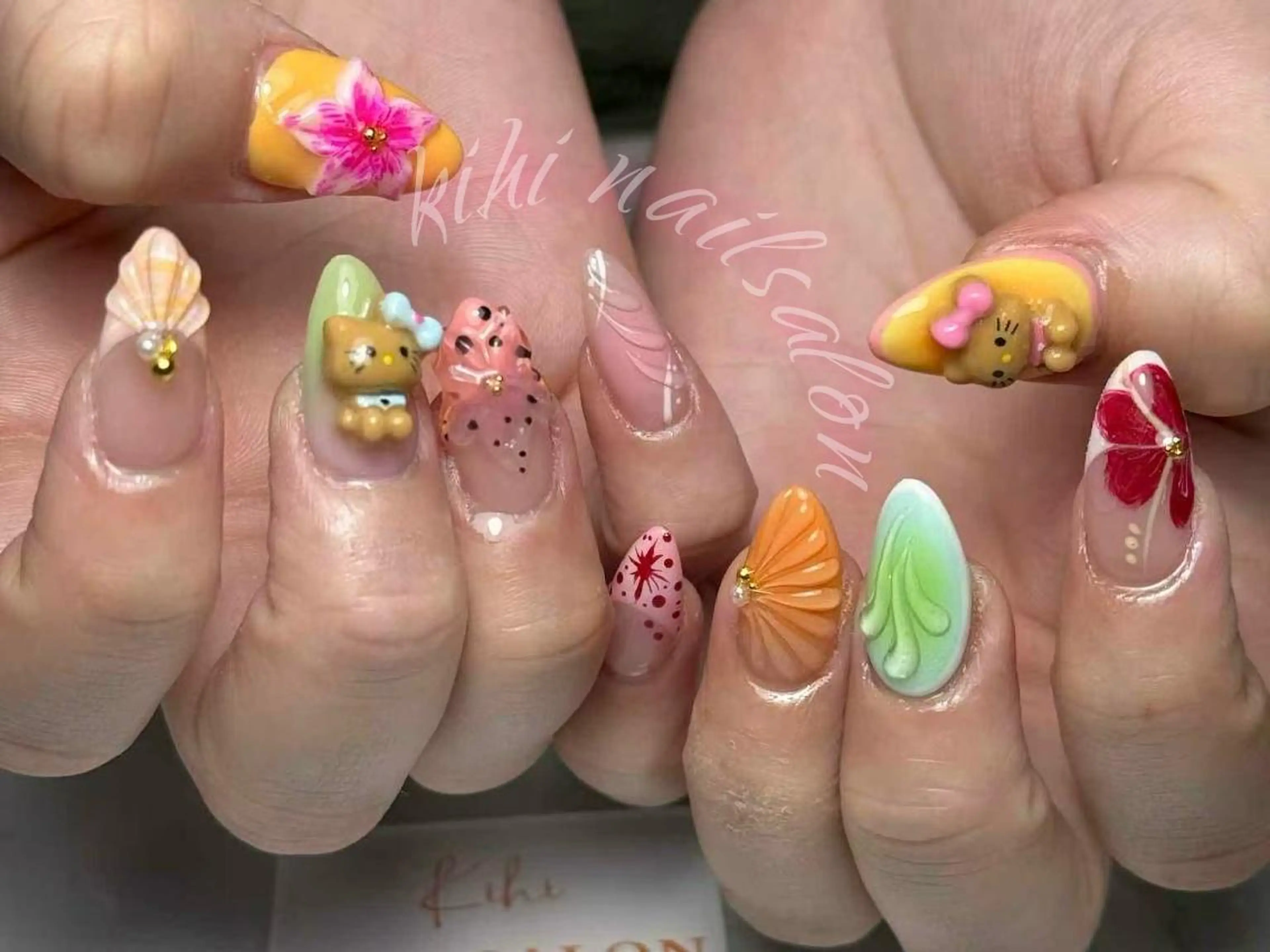 ネイル ゆな 研修中のネイルデザイン