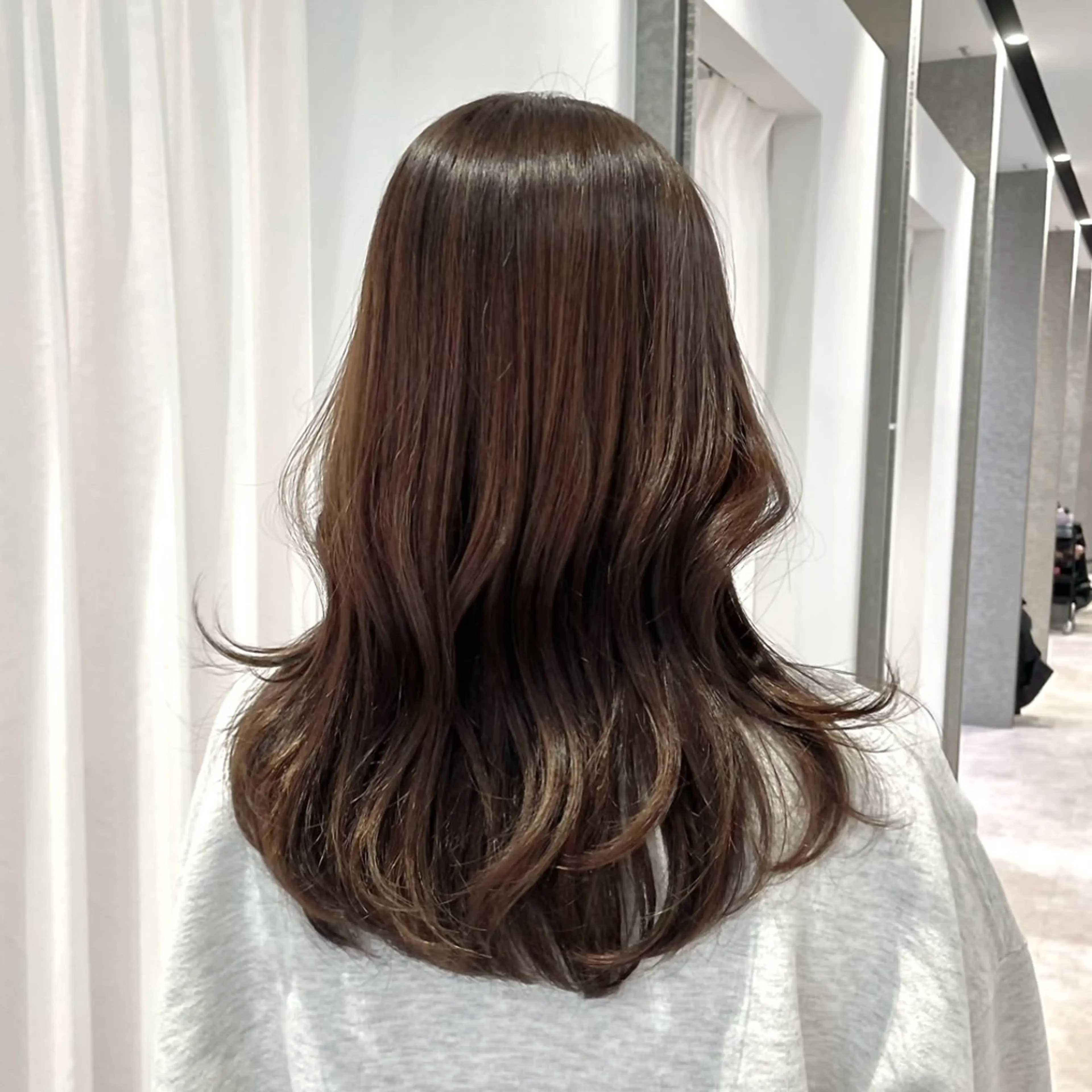 セミロング カラー ベージュカラー レイヤーカット カット ヘアカラー トリートメント GO TODAY 新宿Aura店所属・ベージュ🤎透明感 カラー🤎anriのヘアスタイル