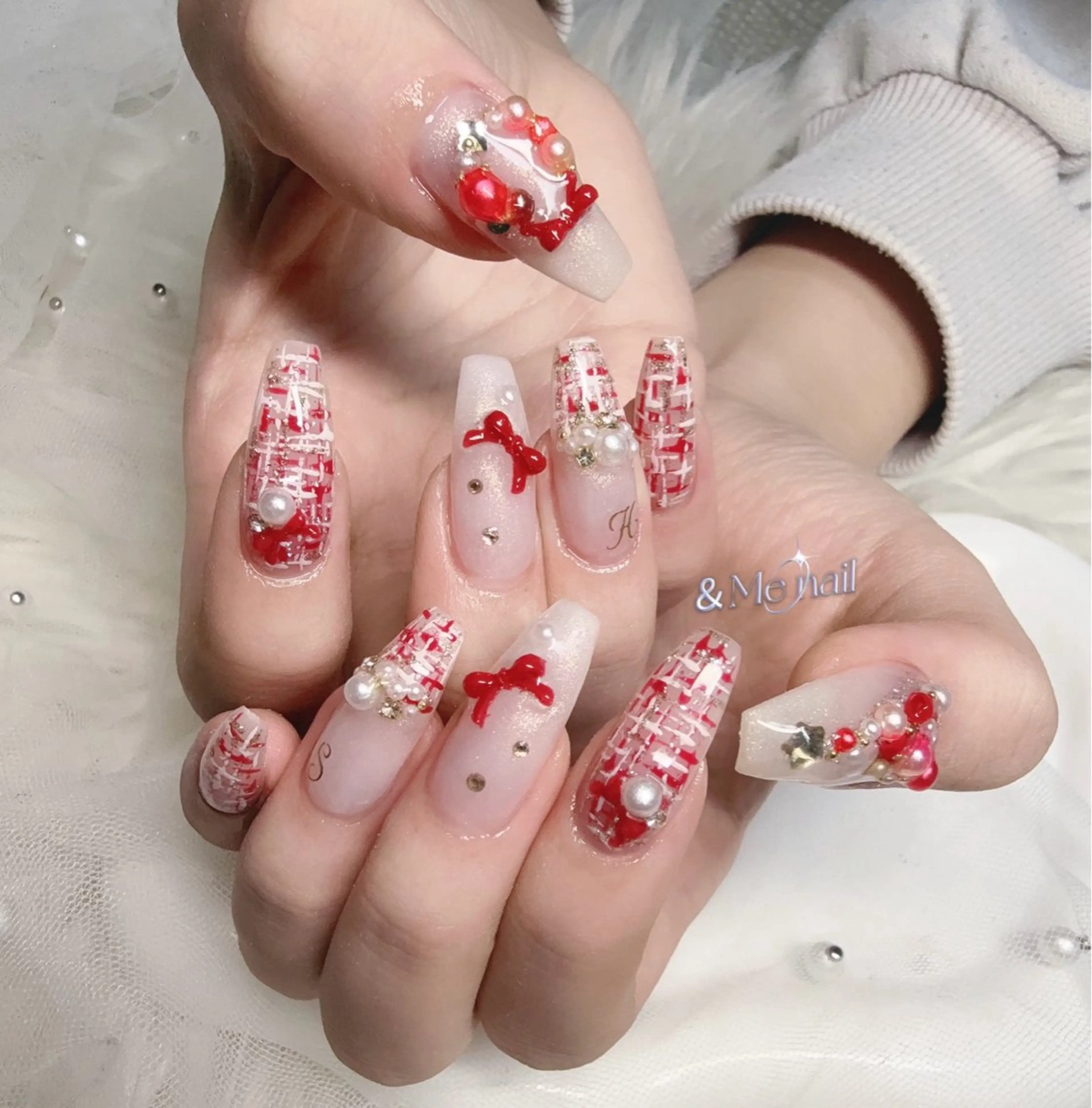 ネイル 冬ネイル クリスマス ハンドネイル ＆ME ネイルサロンのネイルデザイン