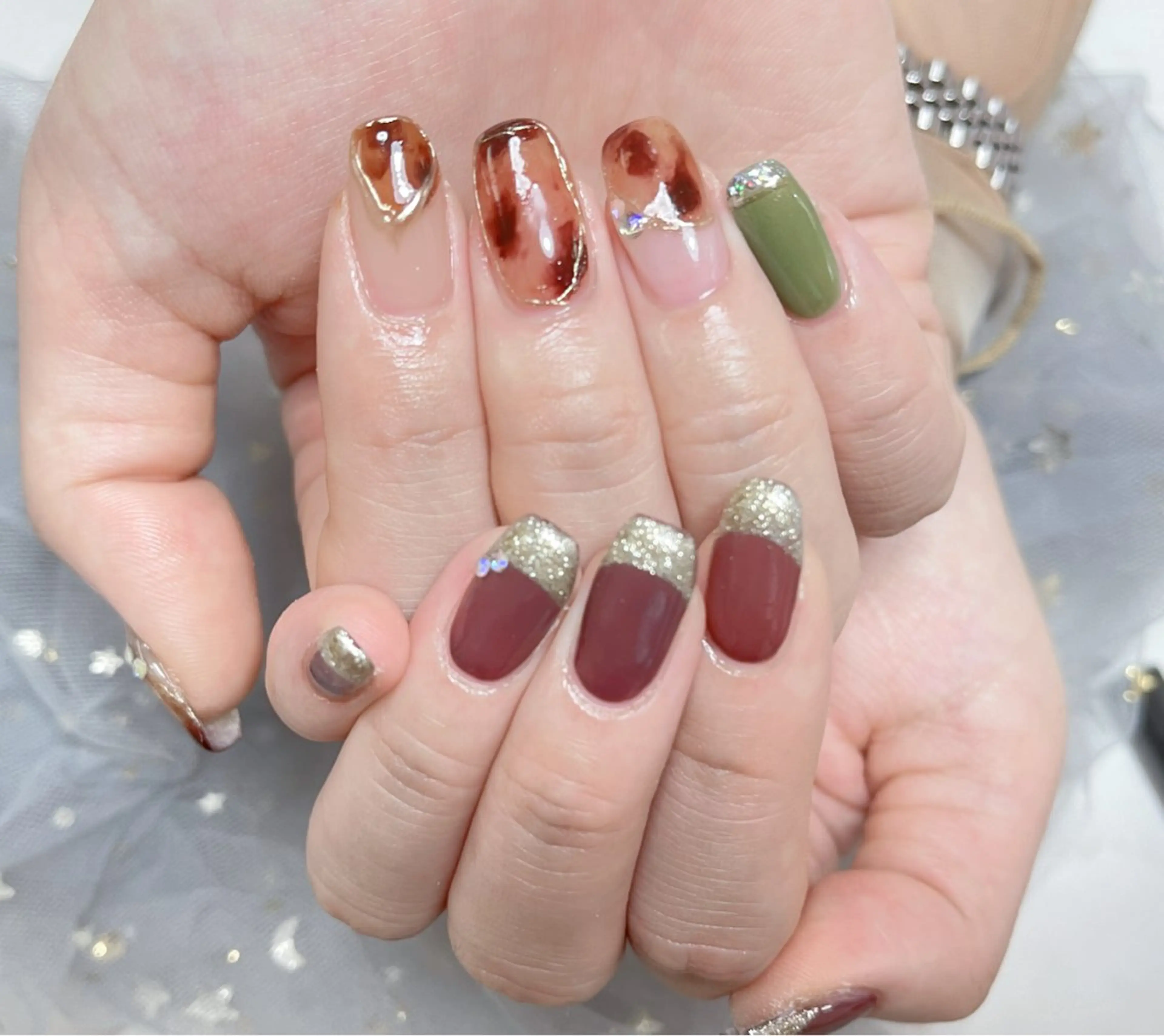 ネイル ハンドネイル 🎀ネイルサロン エクラYUI🎀のネイルデザイン