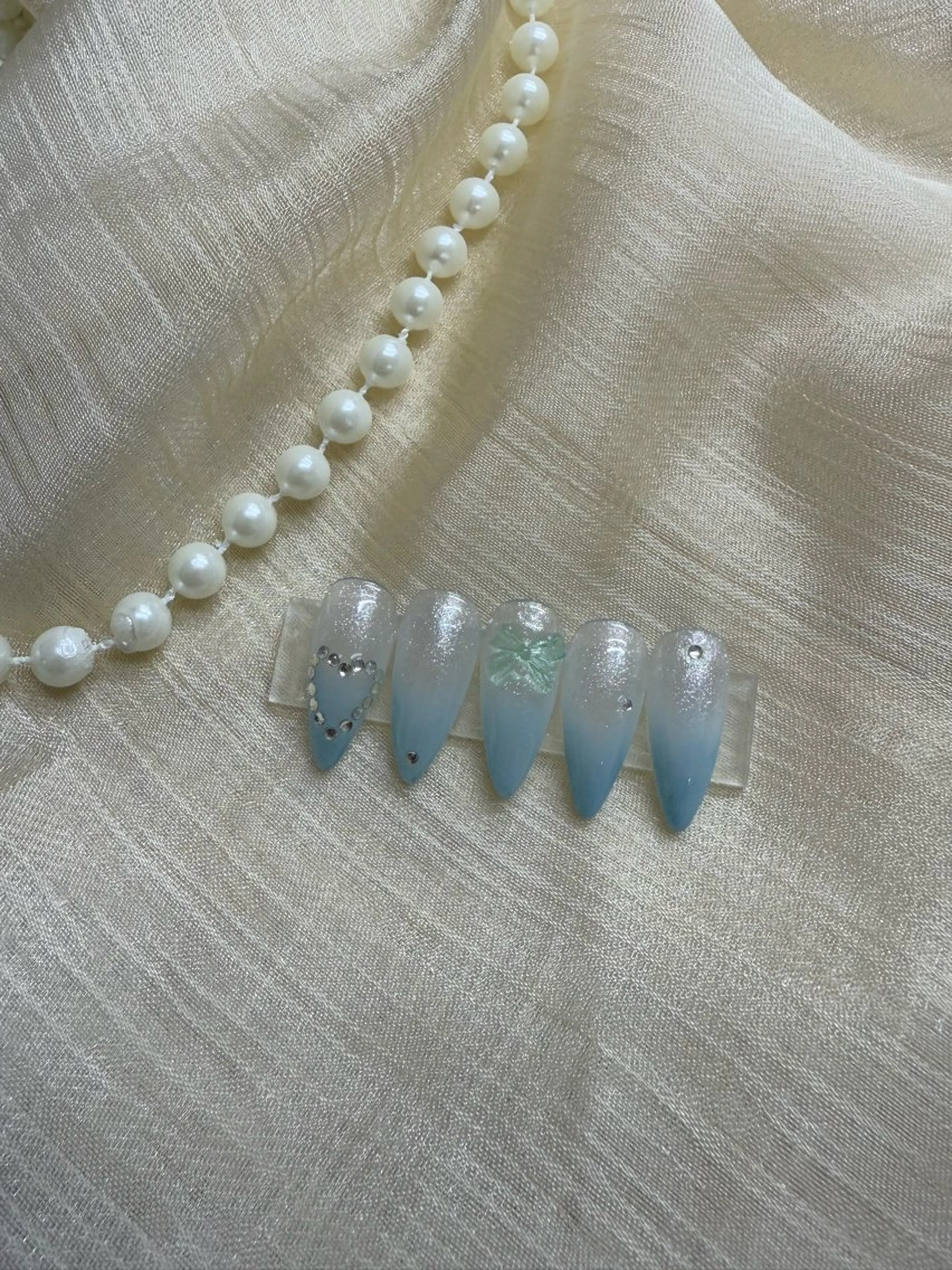 ネイル R nailsalon所属・Rネルサイン よ よのネイルデザイン