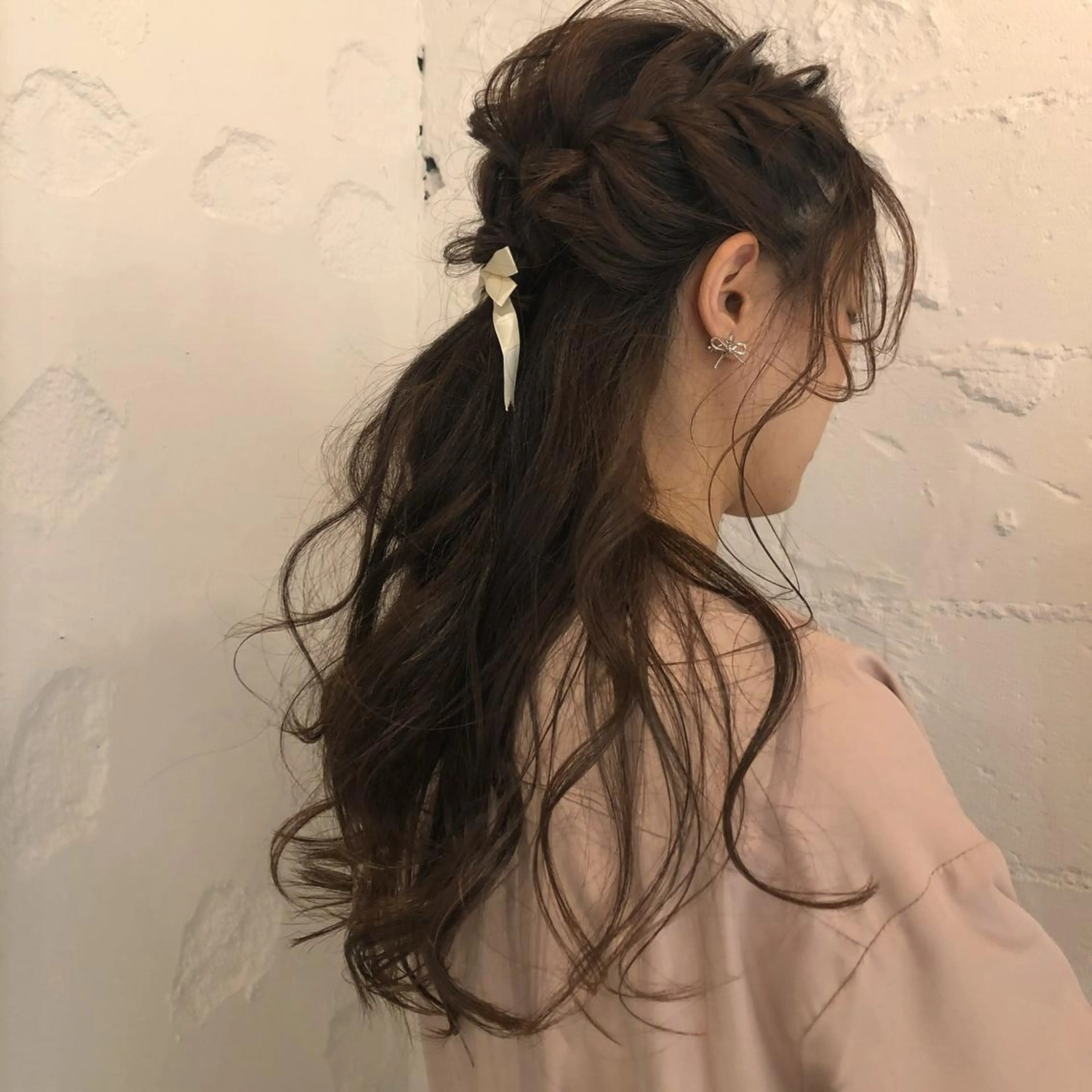 ロング ヘアアレンジ ハーフアップ ORIKA 美容室のヘアスタイル