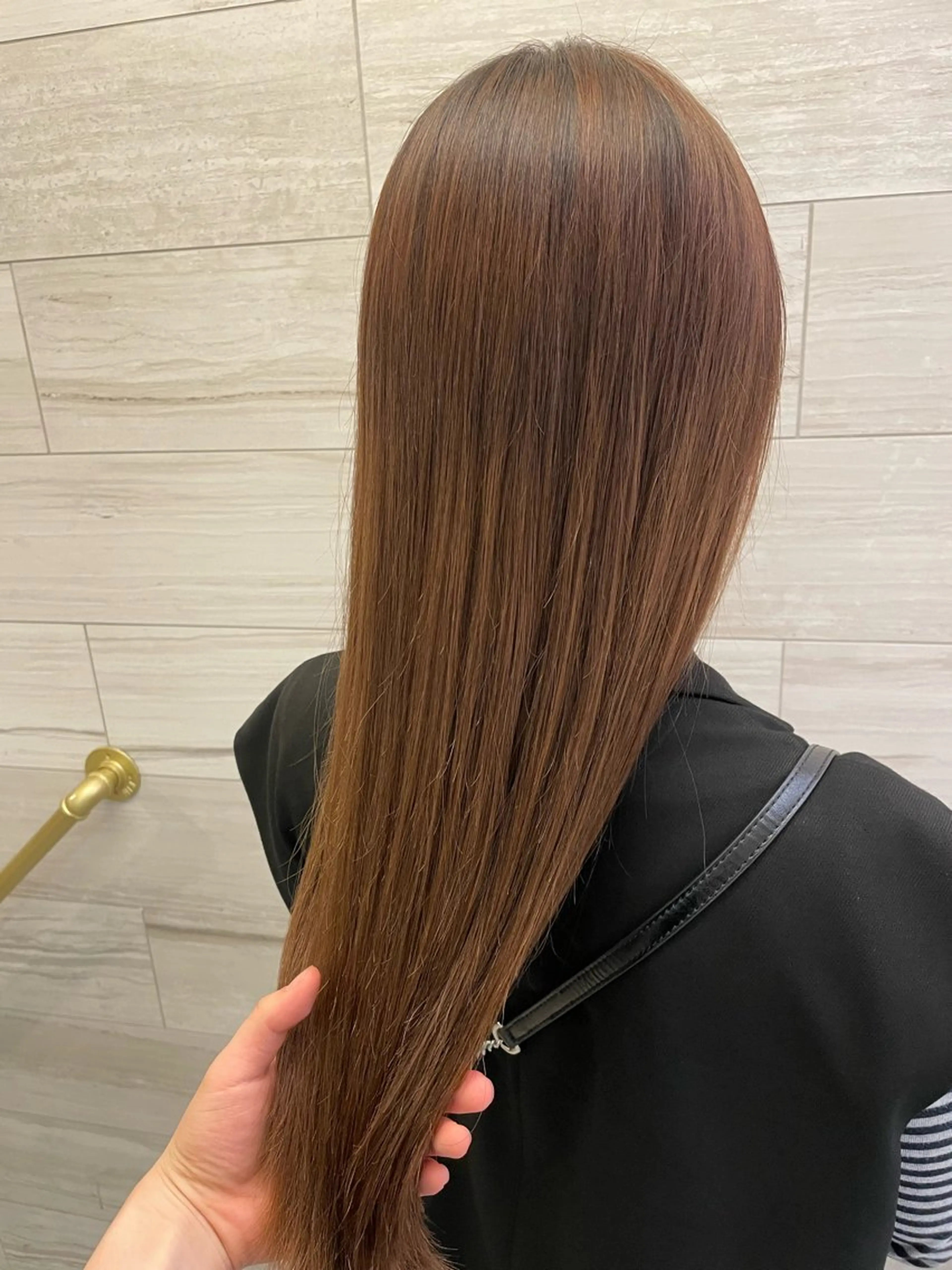 ロング 縮毛矯正 Cloe 梅田店所属・光武 龍音のヘアスタイル