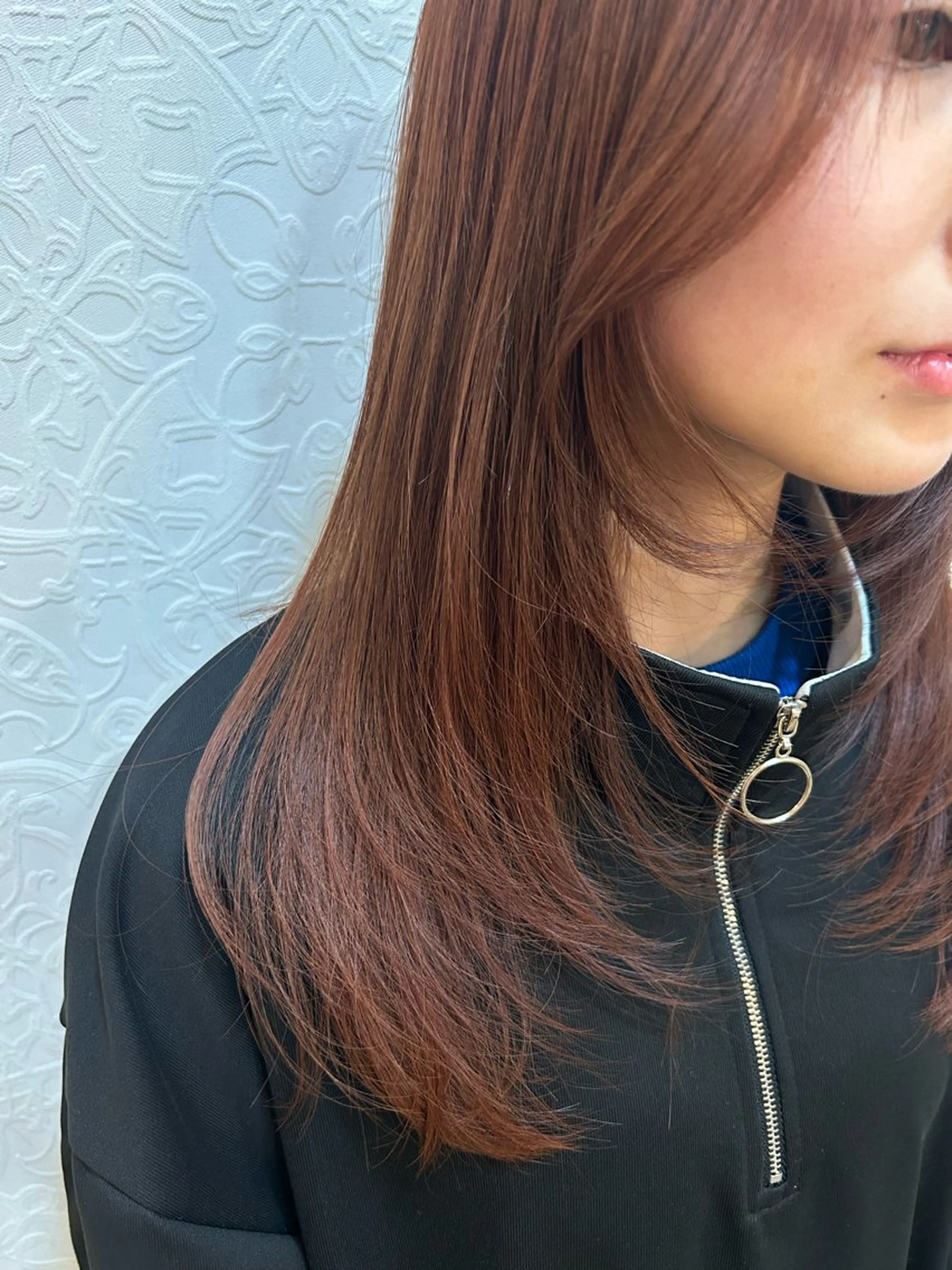 ロング カラー レイヤーカット カット ヘアカラー 青栁 穂香のヘアスタイル