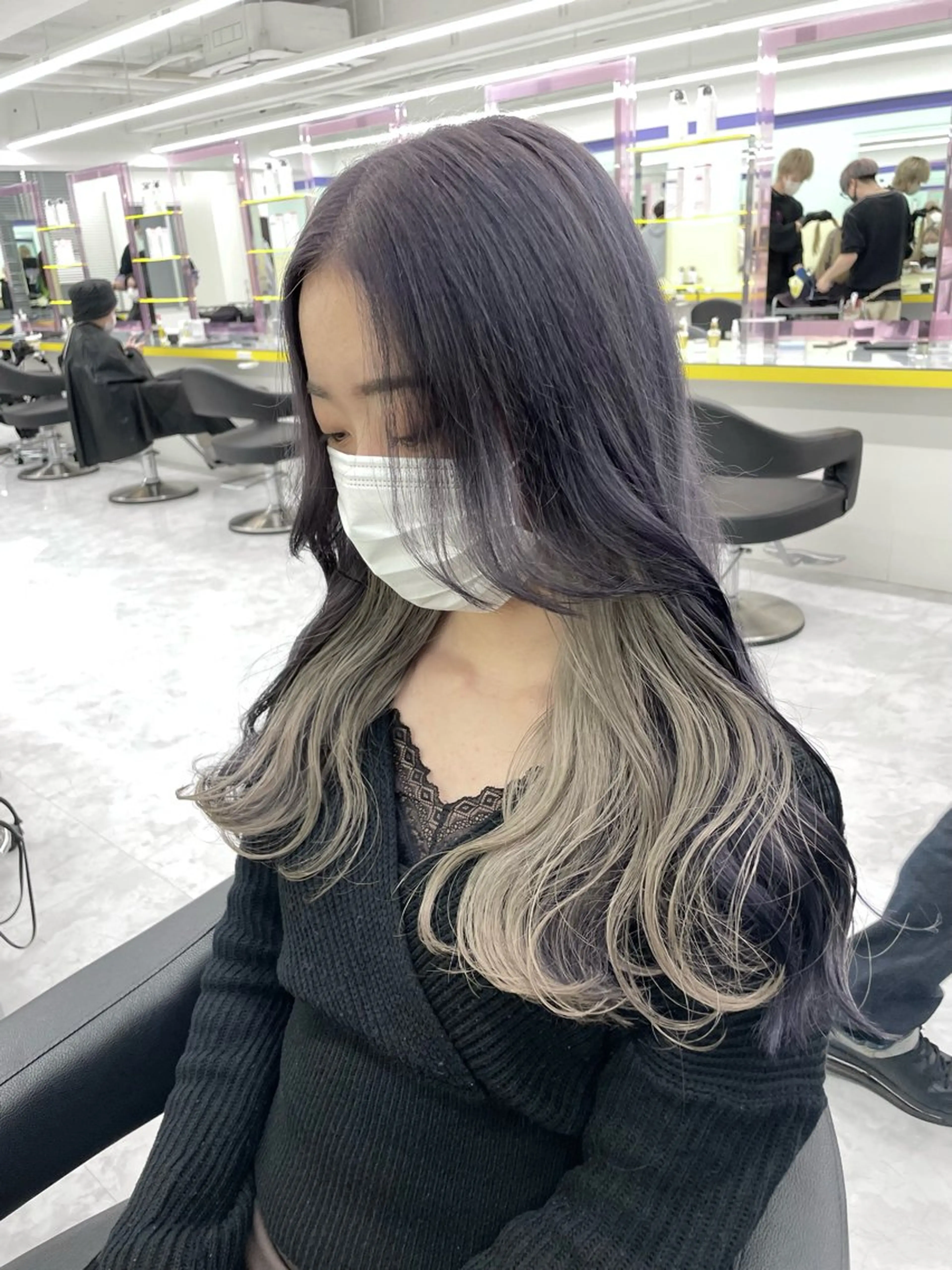 ロング カラー イヤリングカラー ヘアカラー トリートメント ヘアセット tocca hair & treatment博多口店所属・【赤み消しカラー】 中野浩太のヘアスタイル