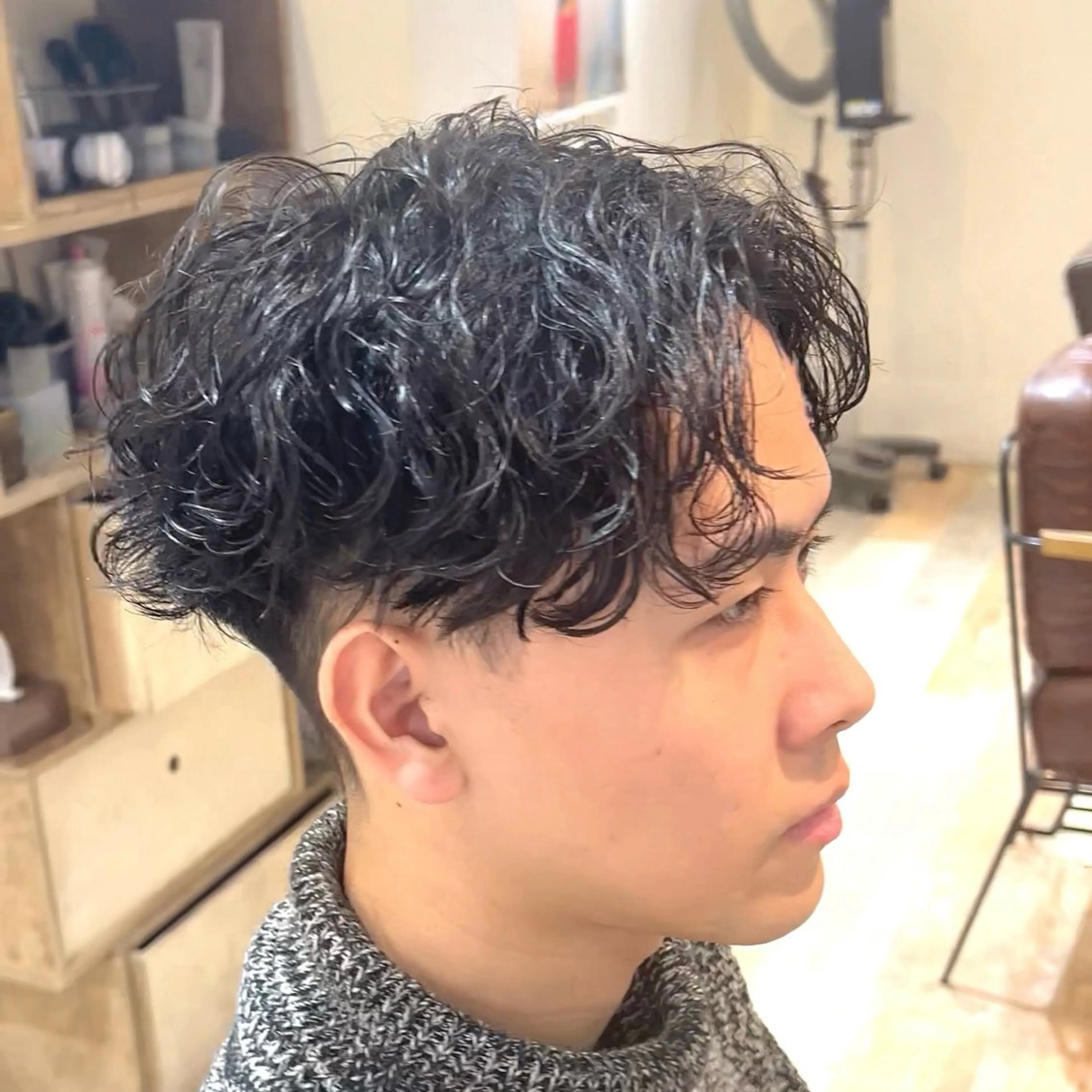 ショート パーマ ヘアアレンジ メンズ メンズパーマ眉毛 特化アユム🔥のヘアスタイル