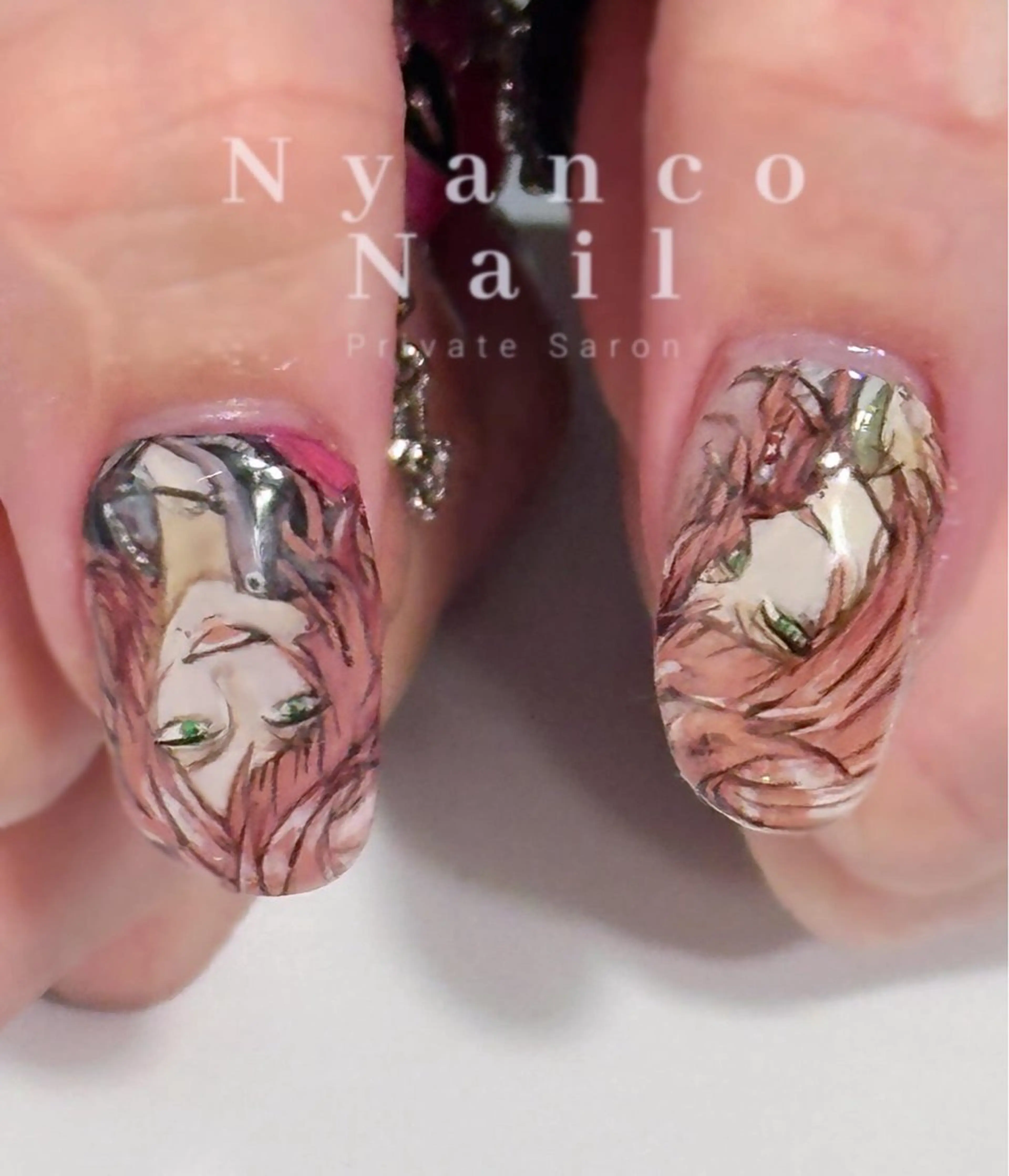 ネイル ジェルネイル キラキラネイル Nyanco Nailのネイルデザイン