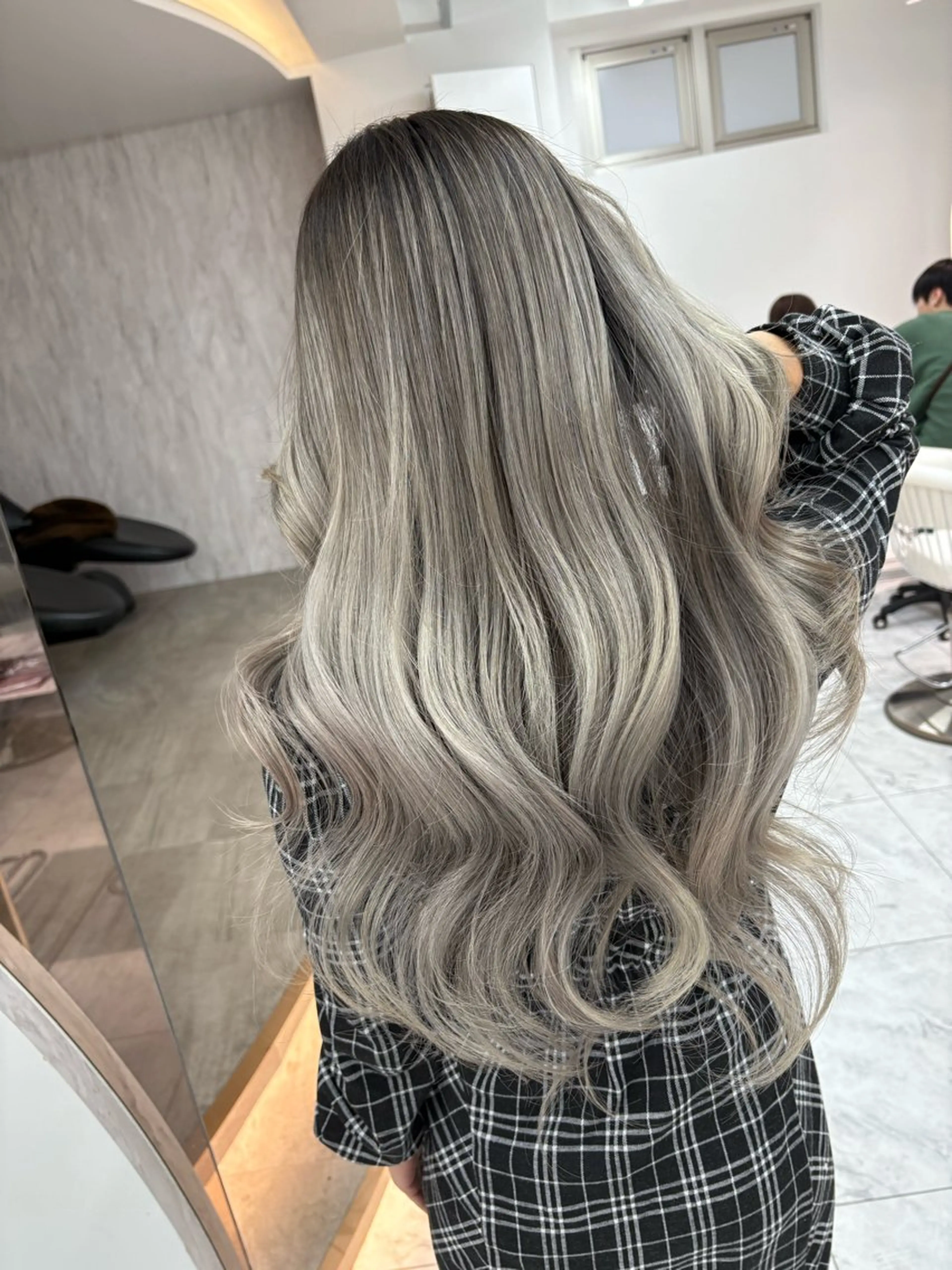 ロング カラー ヘアカラー 北九州①の艶髪師♥️ ♣️♦️♠️翔大のヘアスタイル