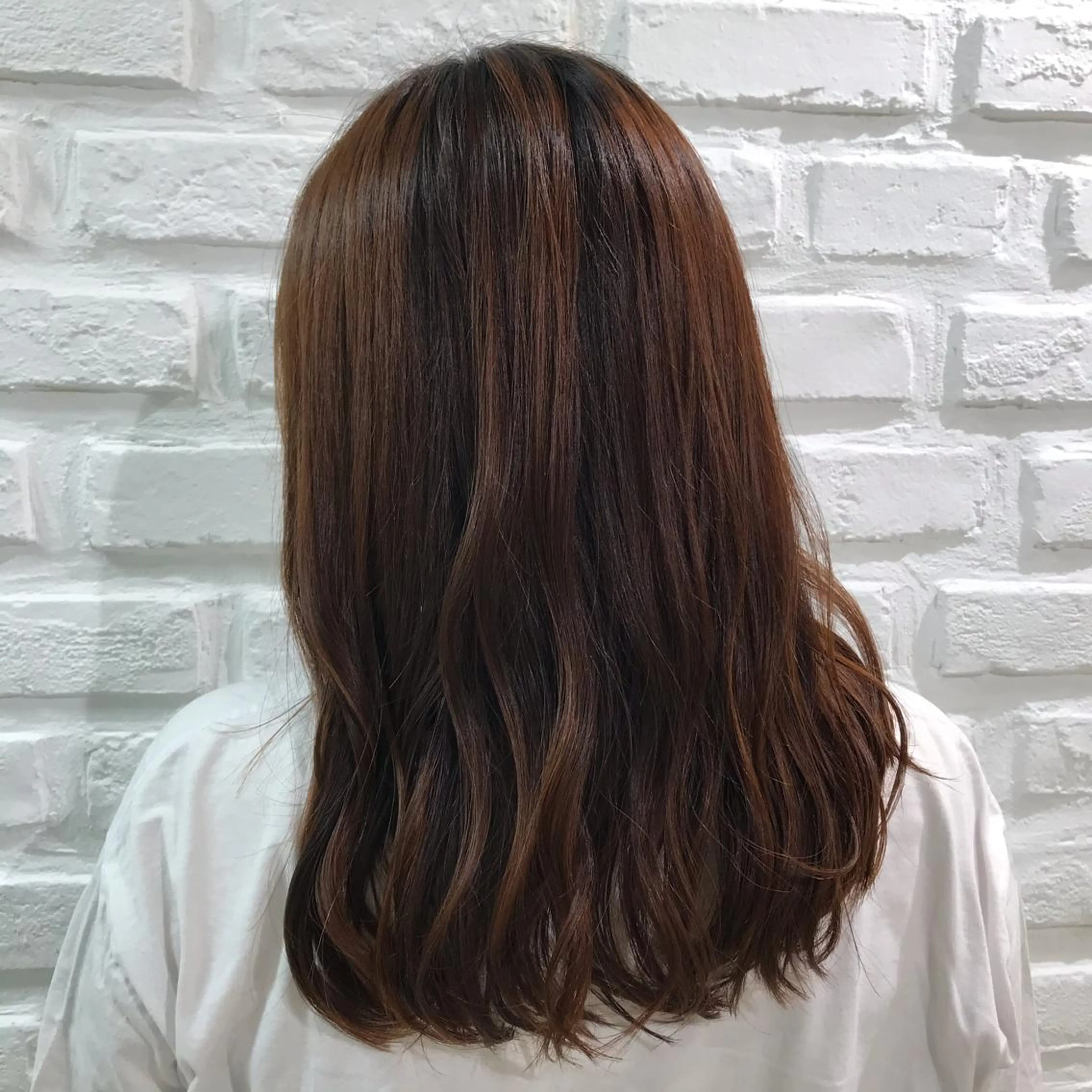 ミディアム カット トリートメント 暖色カラー💜 中山由梨のヘアスタイル