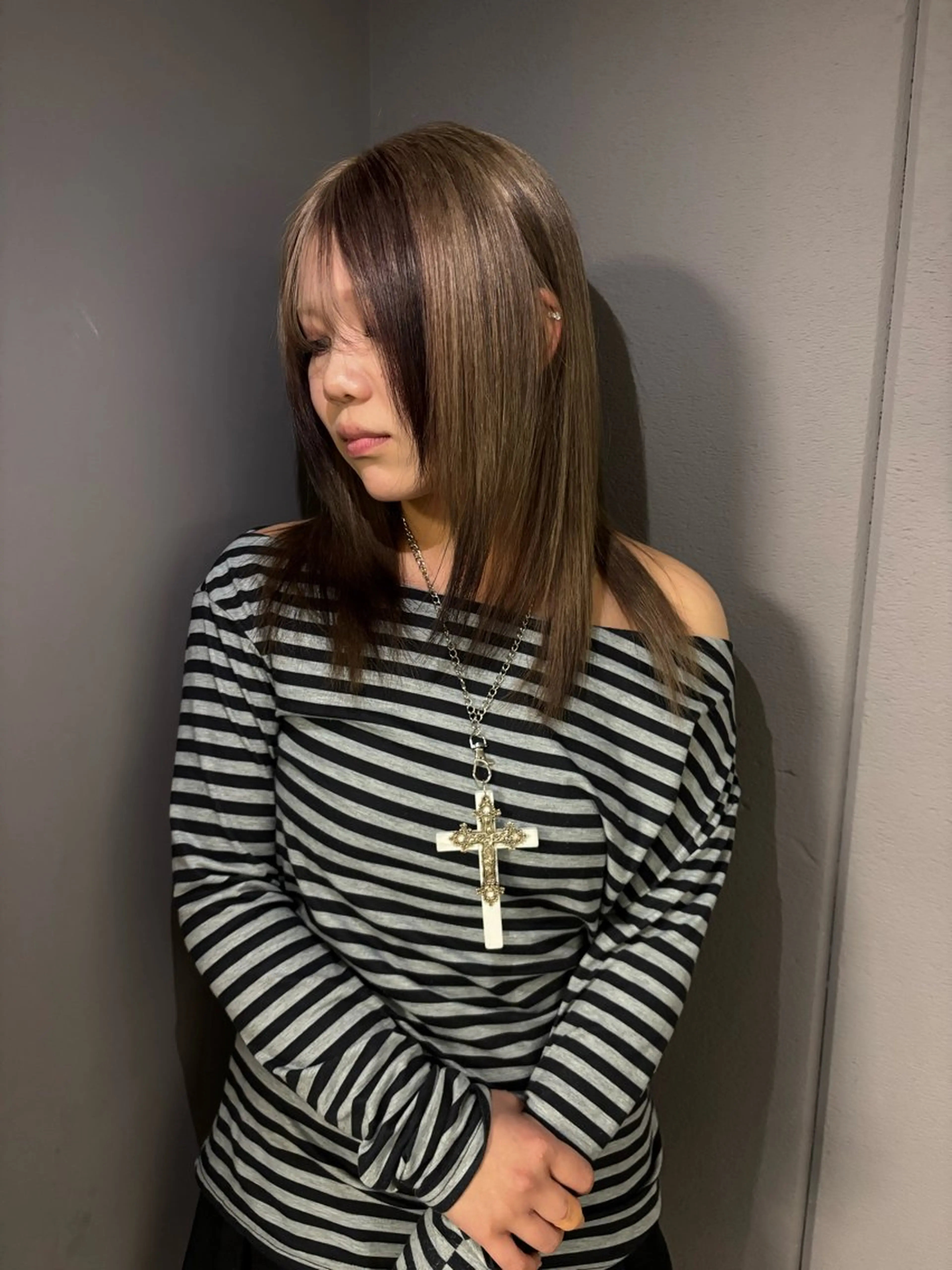 ミディアム カラー デザインカラー ヘアカラー 名古屋／デザイン／ ブリーチ/松井亮磨のヘアスタイル