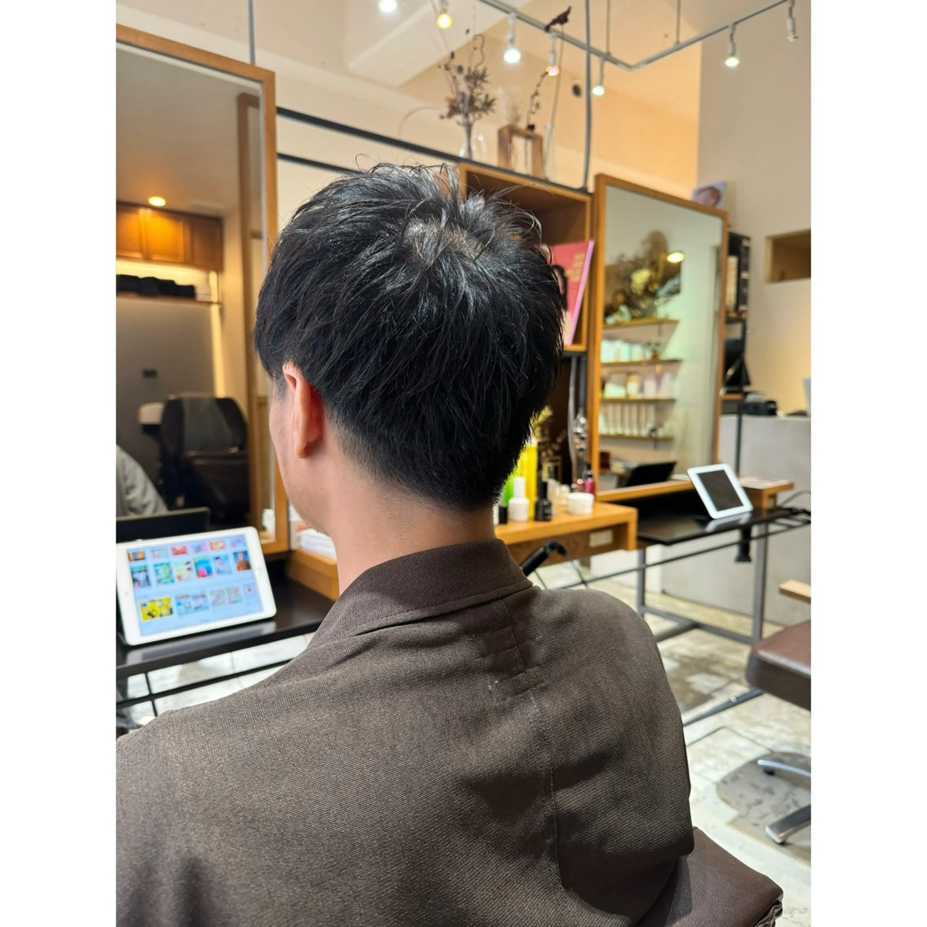 ショート カット 喜友名洸季 anoneのヘアスタイル