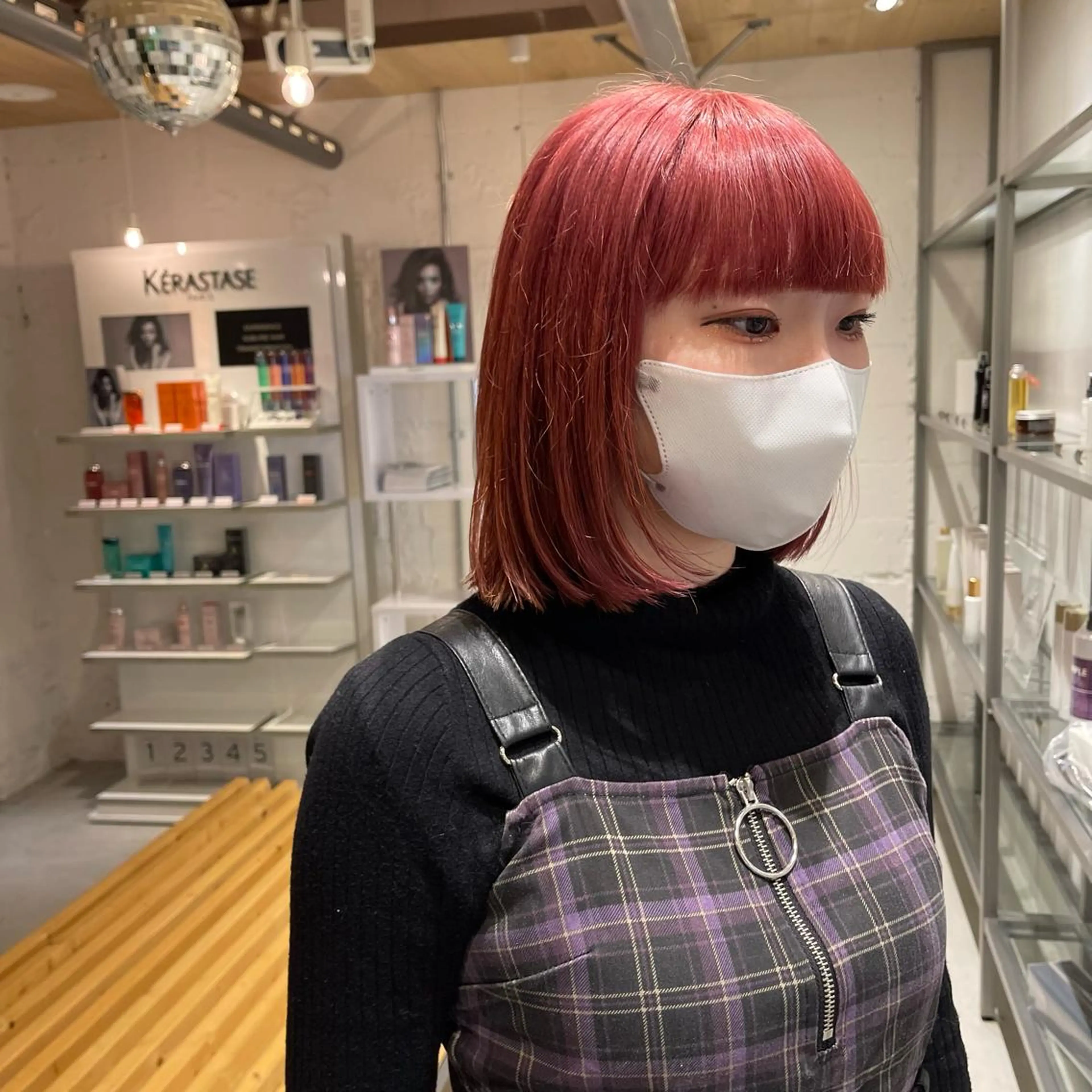 ショート カラー ピンクカラー nameless miichiのヘアスタイル