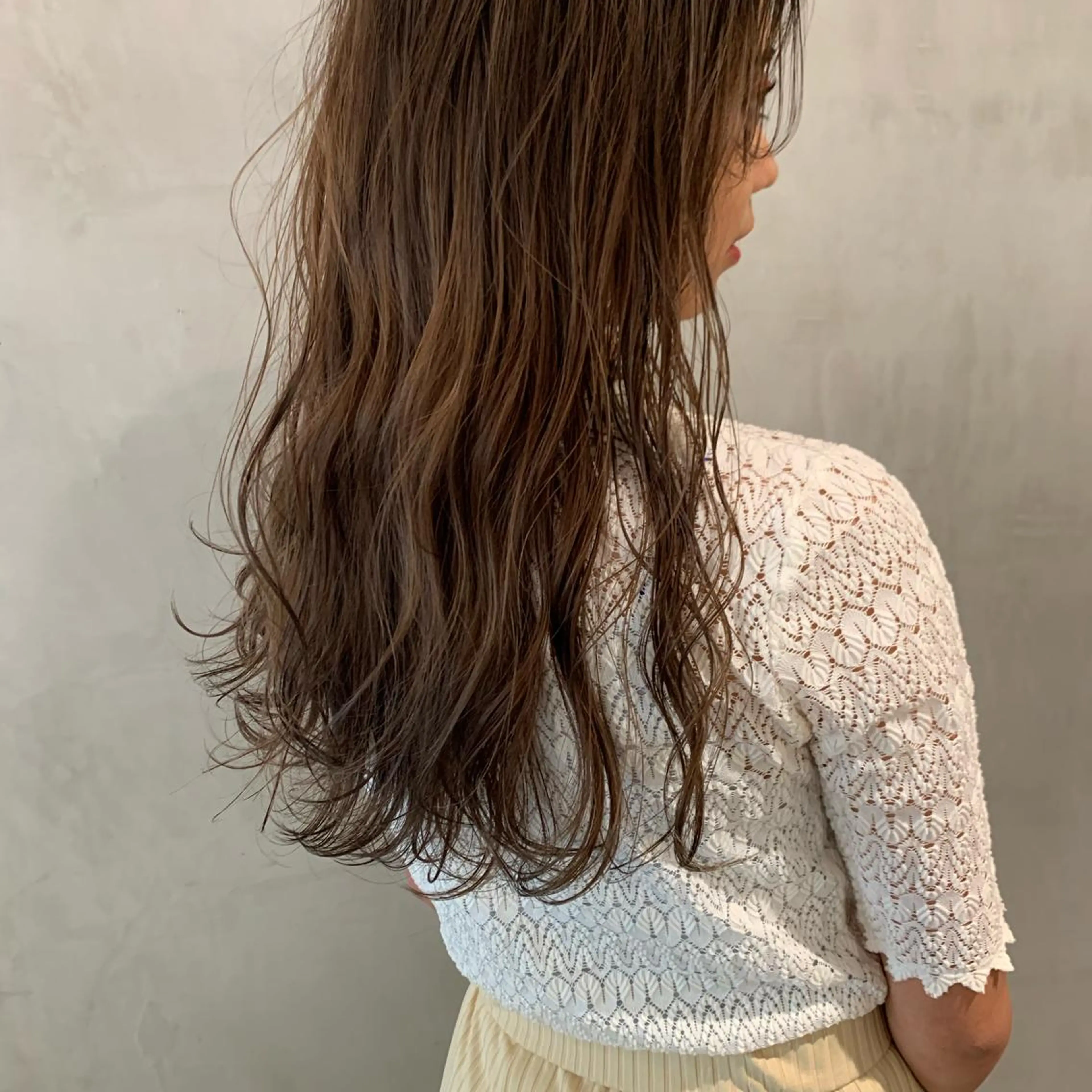 ロング カラー ヘアカラー トリートメント アンニュイヘア🪽 ayumiのヘアスタイル