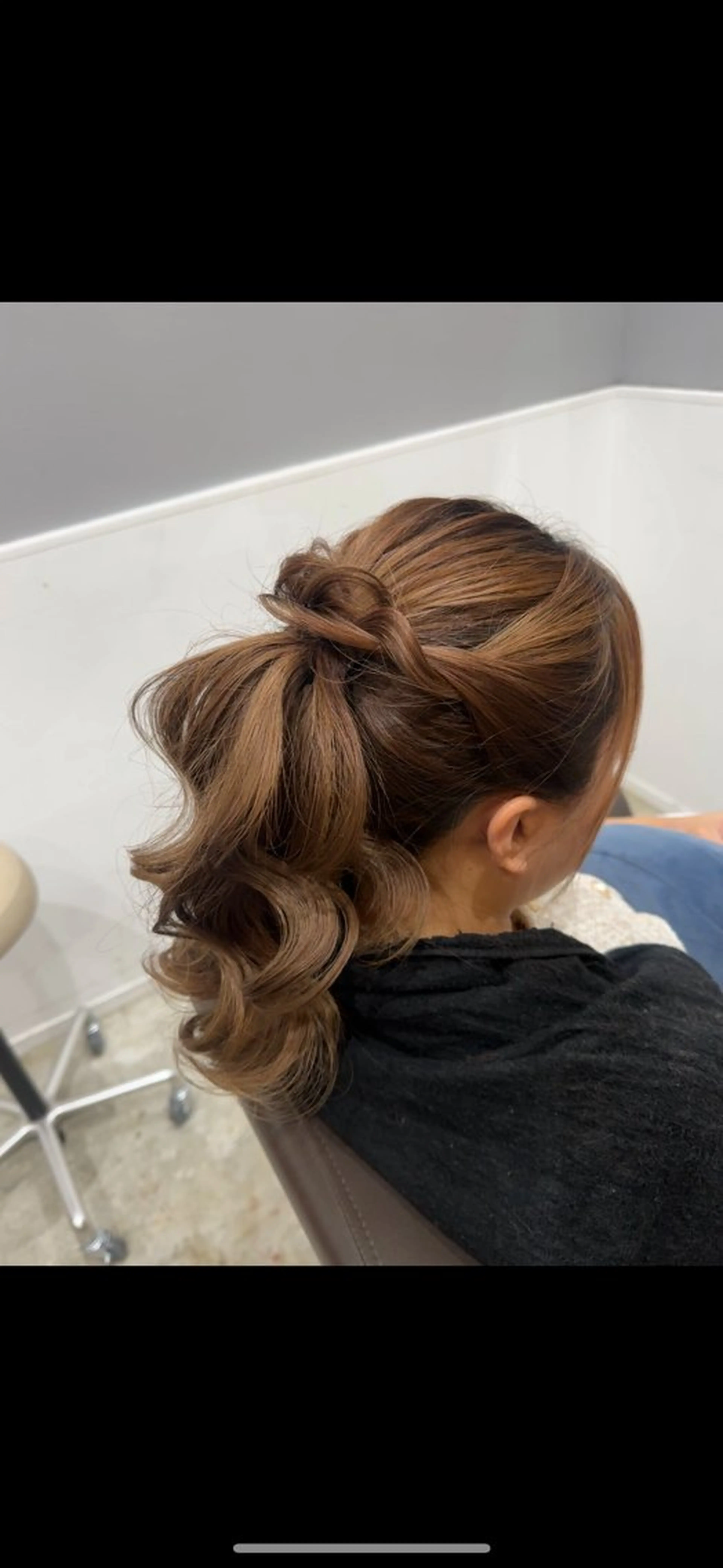 ミディアム ヘアセット miloc MOMOKAのヘアスタイル