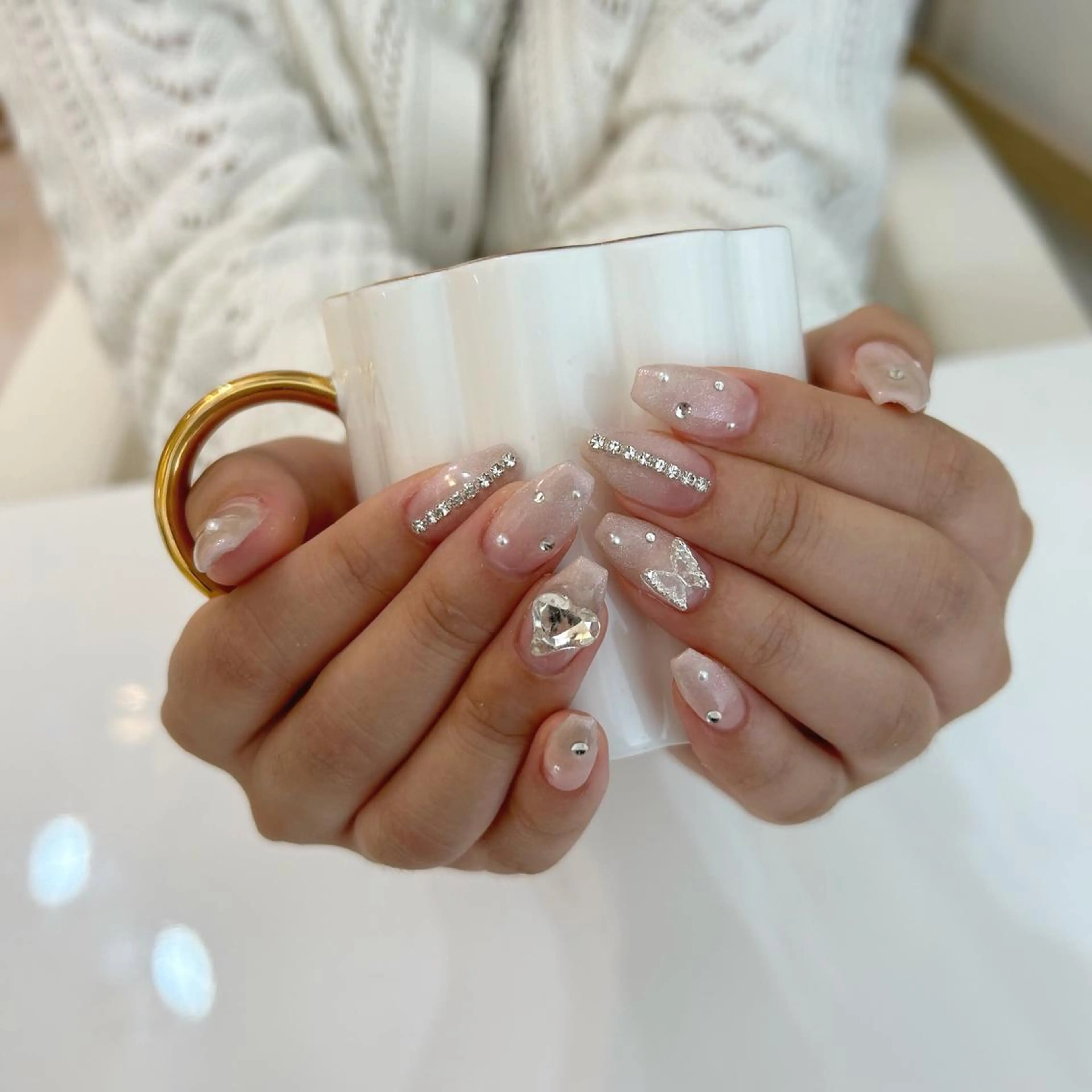 ネイル ハンドネイル ViViA momokaのネイルデザイン