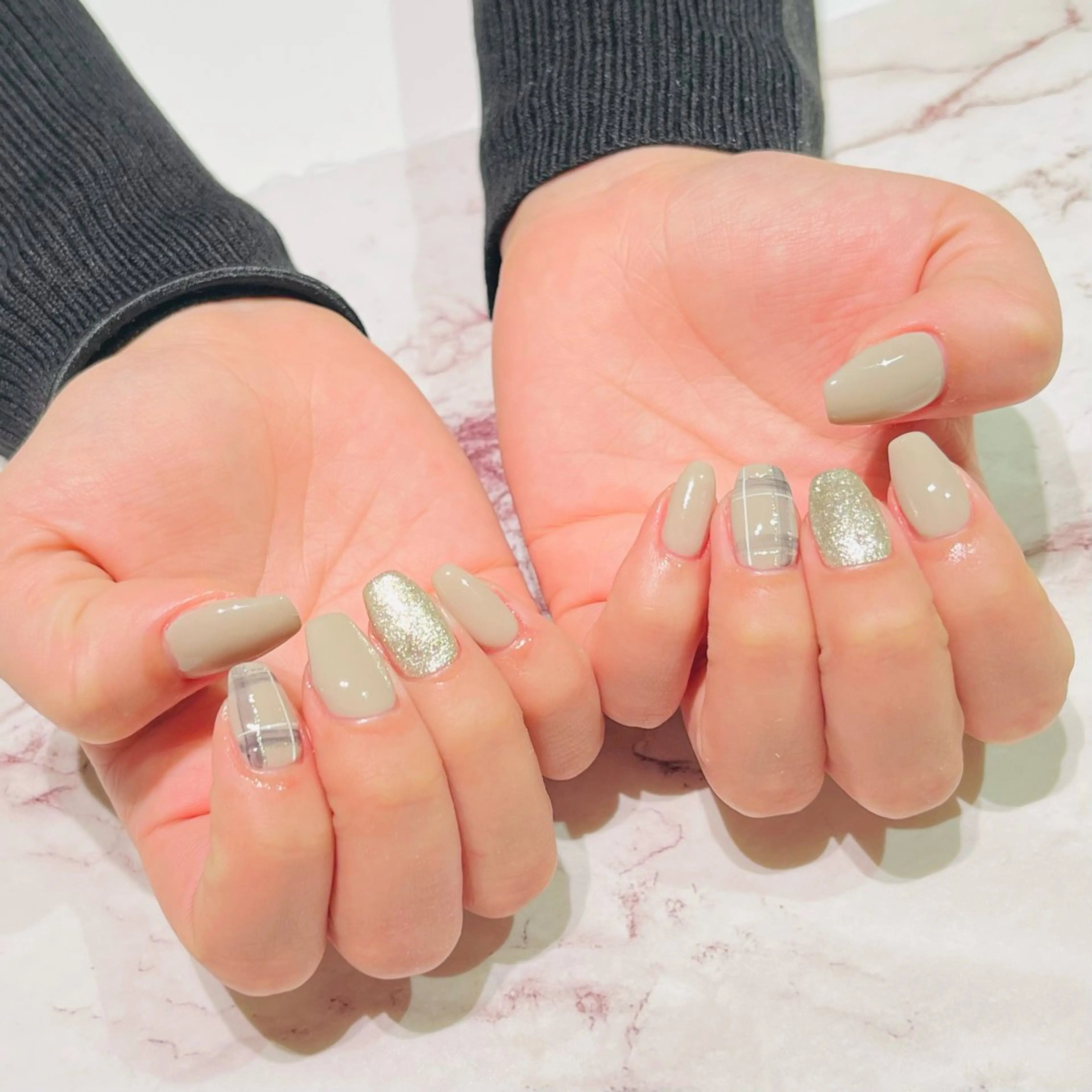 ネイル ハンドネイル Hair removal & Beauty salon Produce by Lucia所属・nail salon Luciaのネイルデザイン