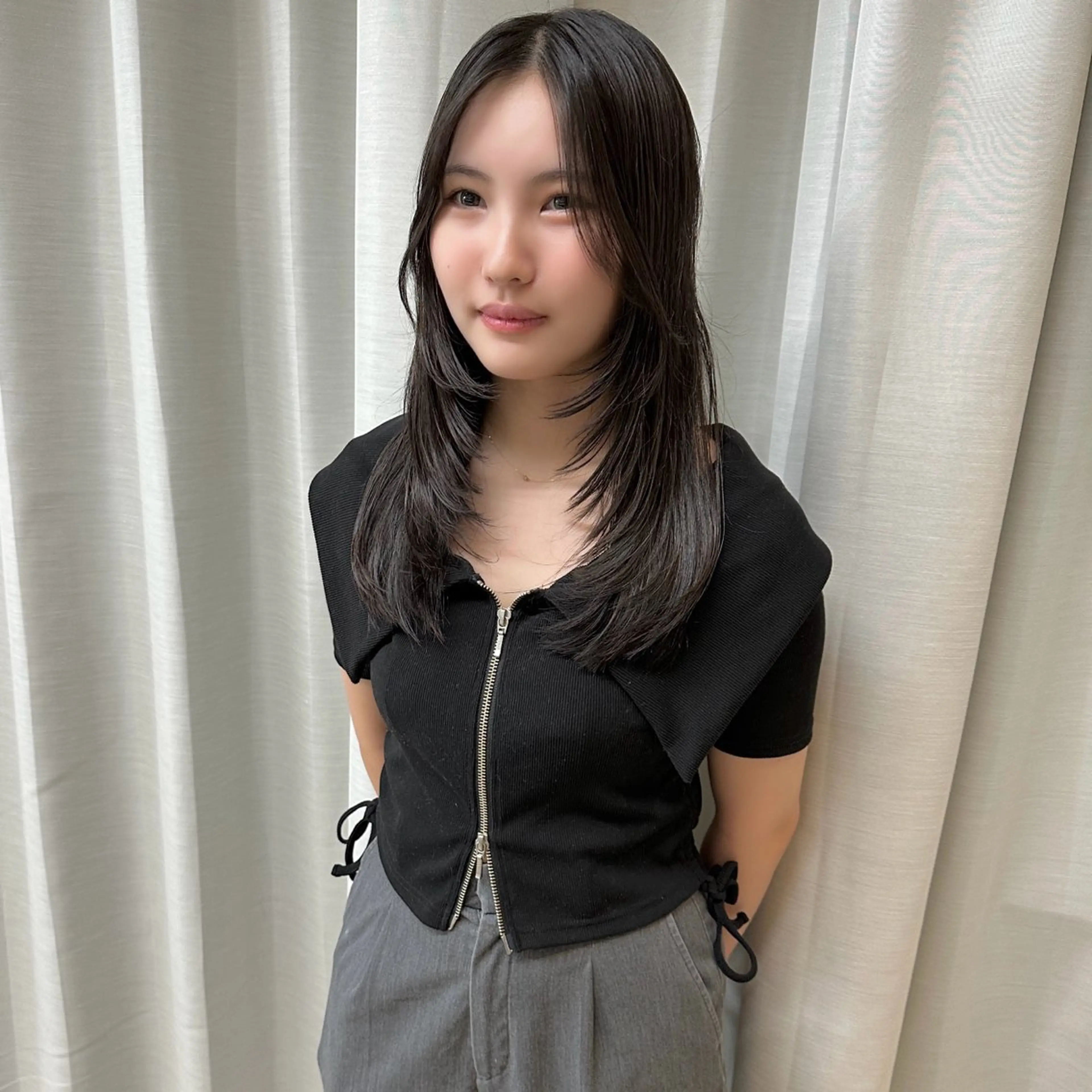 セミロング はちすか るかのヘアスタイル