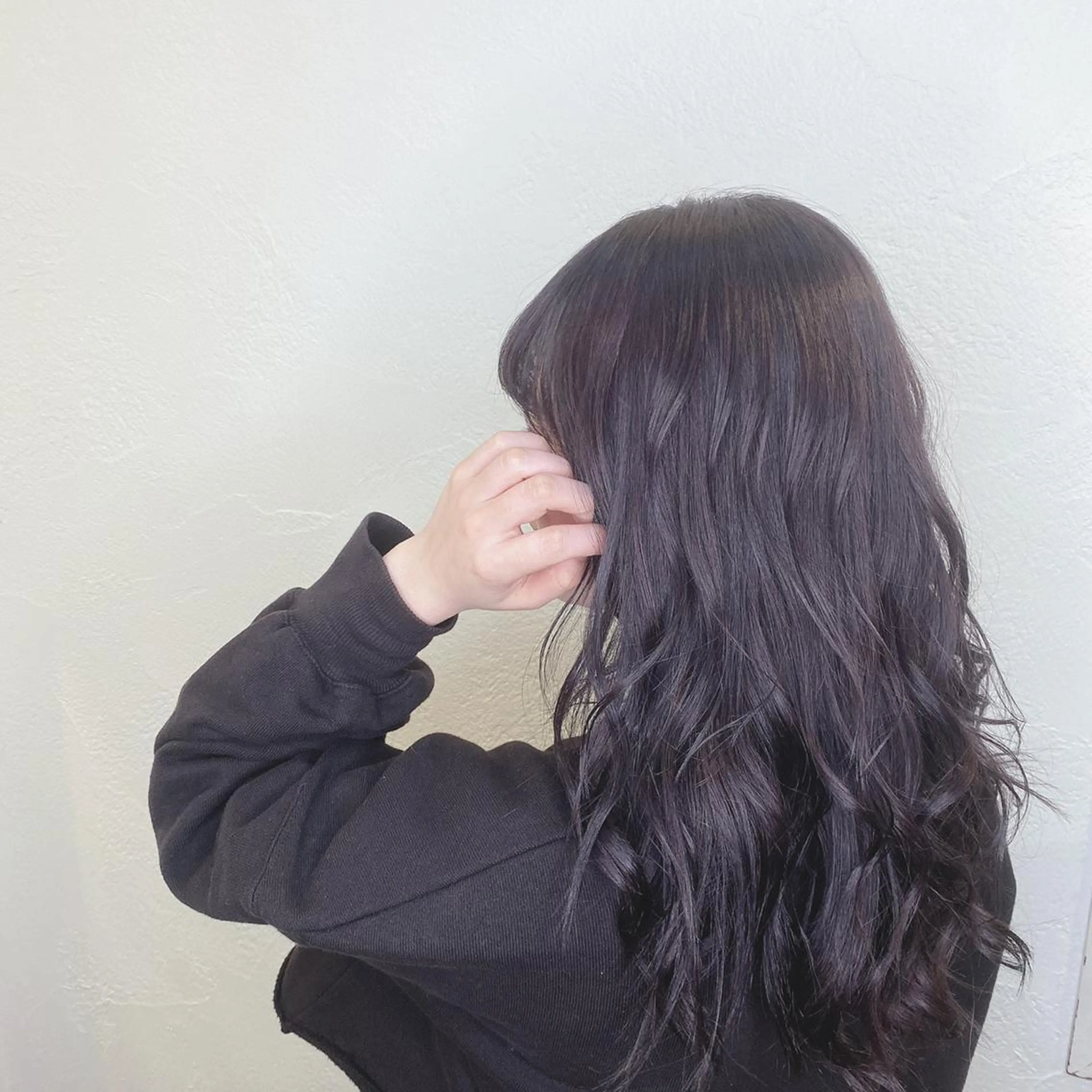 ロング カラー 透明感カラー ラベンダーカラー vi-ta田町 ⭐️髪質改善⭐️のヘアスタイル