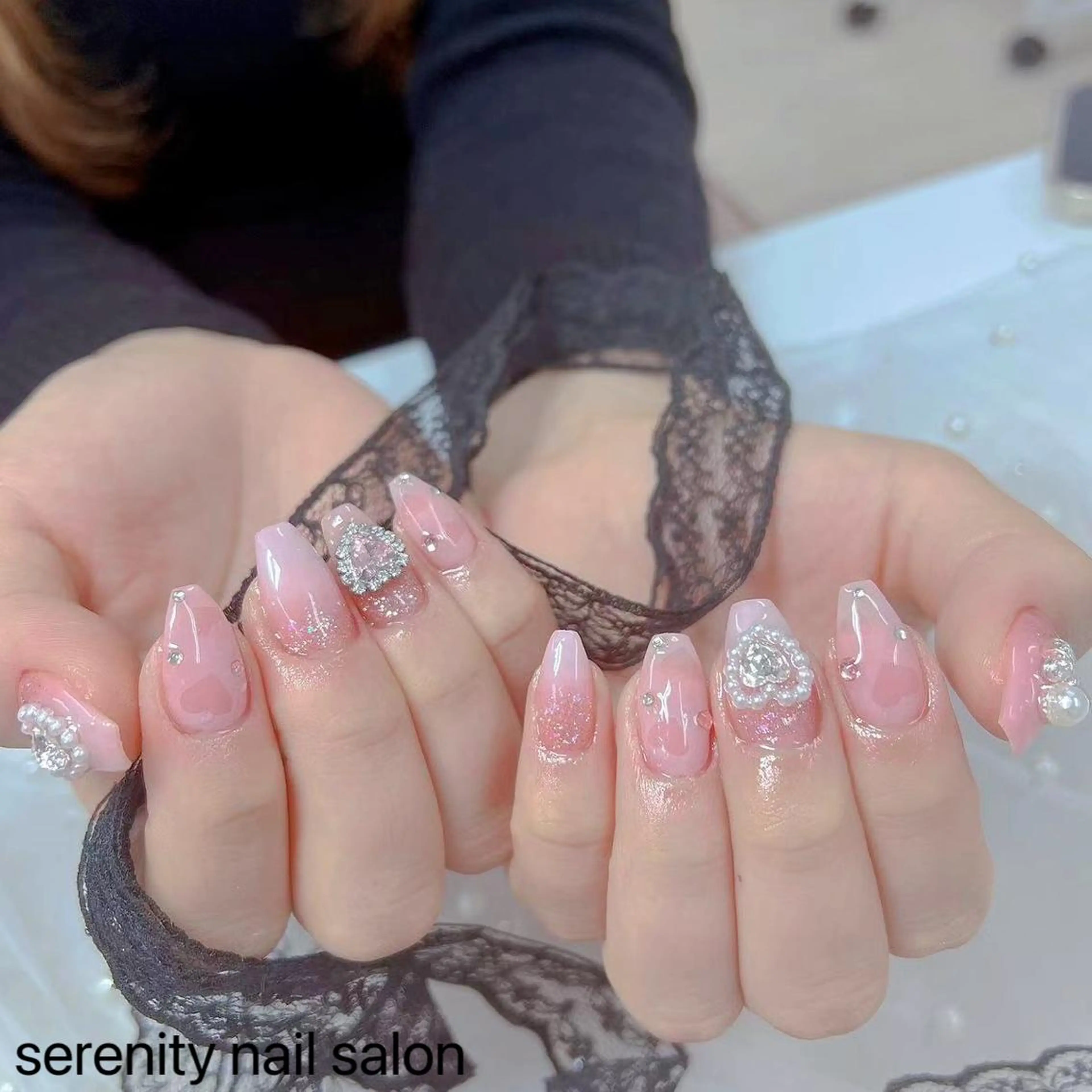 ネイル ハンドネイル ハンドケア ✨Serenity ワンホンネイルのネイルデザイン