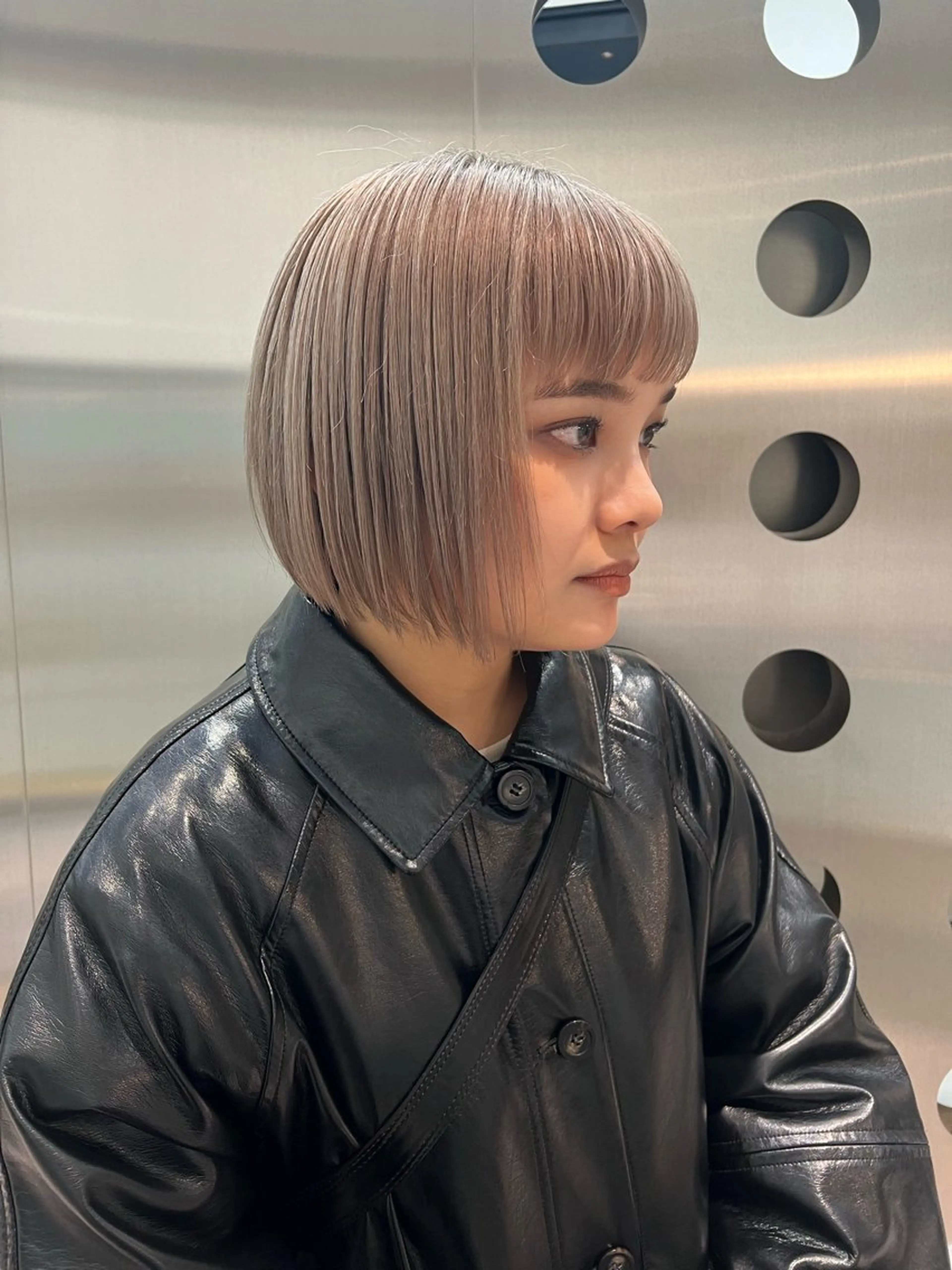 ショート カラー ボブ 堀江 /木下椋麻のヘアスタイル