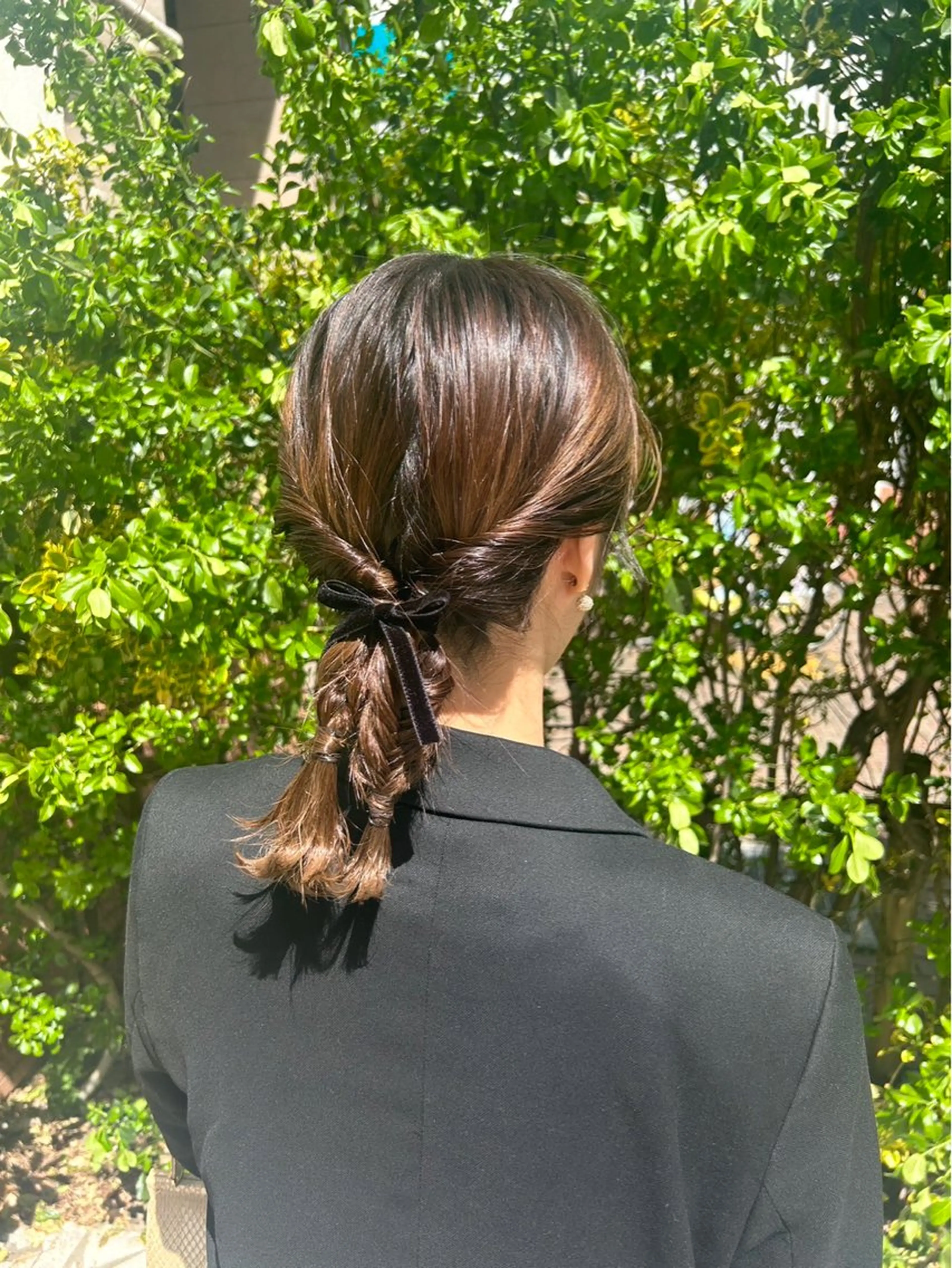 ミディアム 古賀 紅音のヘアスタイル