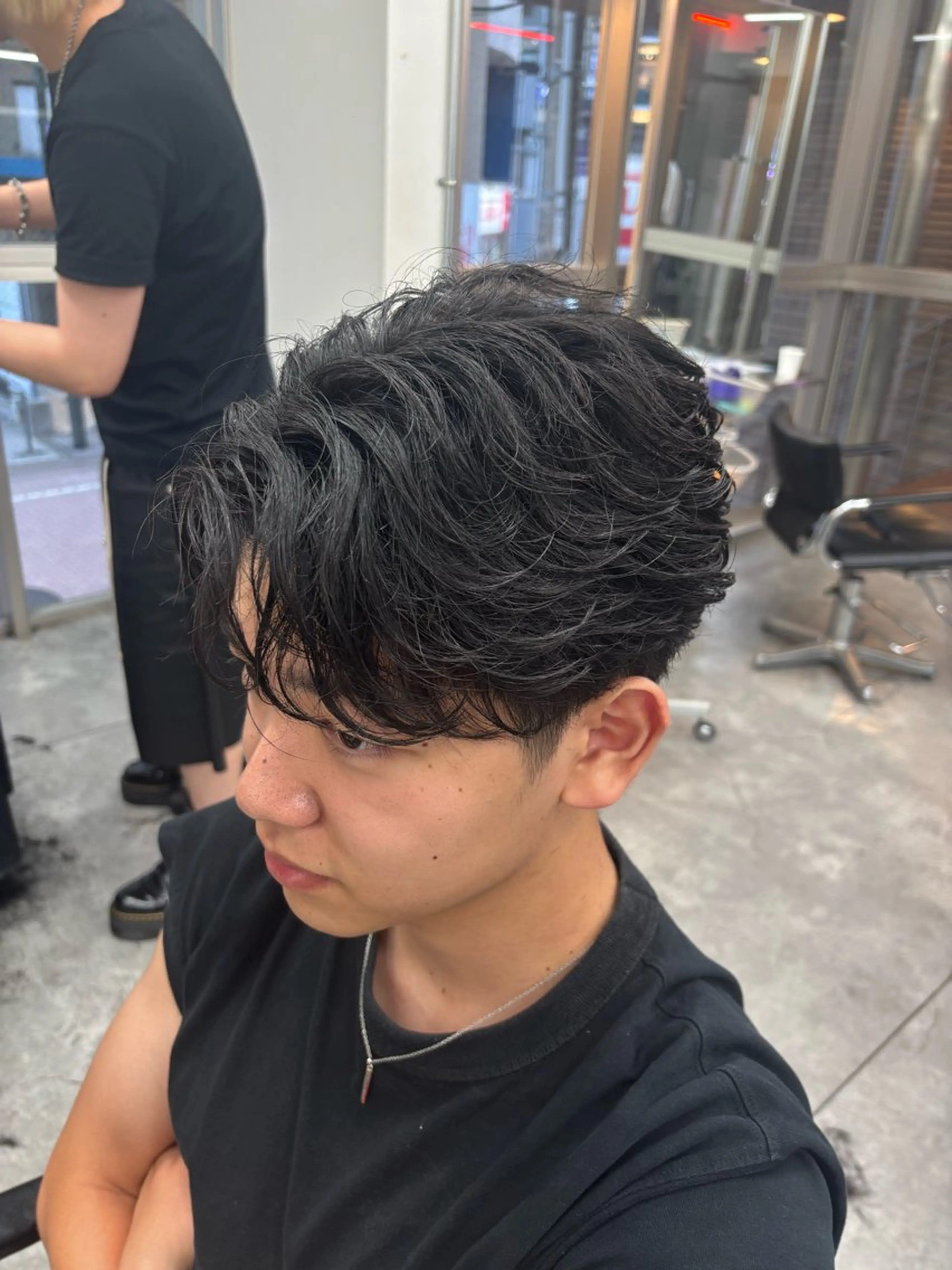 パーマ メンズ メンズ特化✨️ 韓国風パーマ🔥一八のヘアスタイル