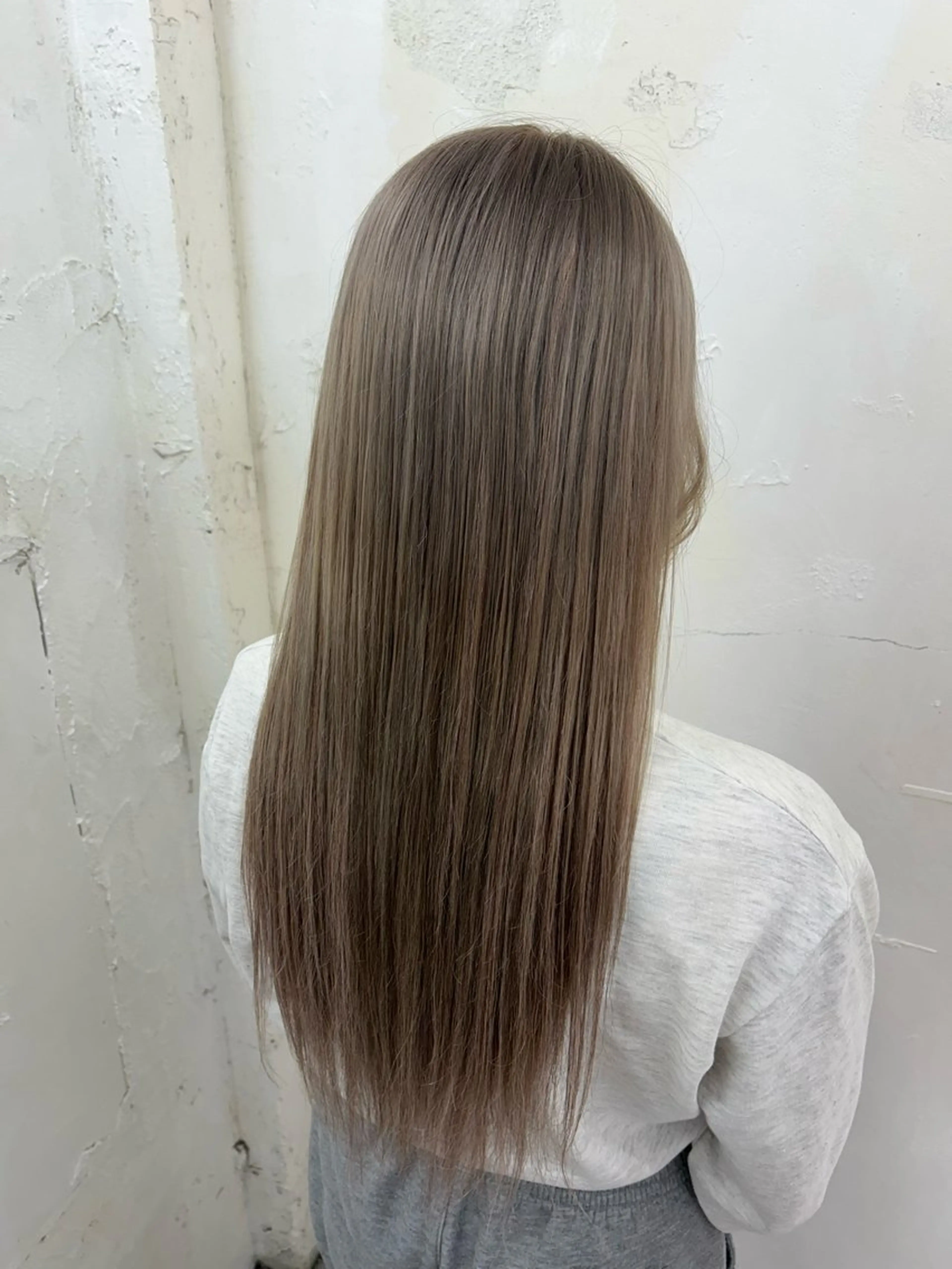 ロング カラー ALPHA. 宏哉のヘアスタイル