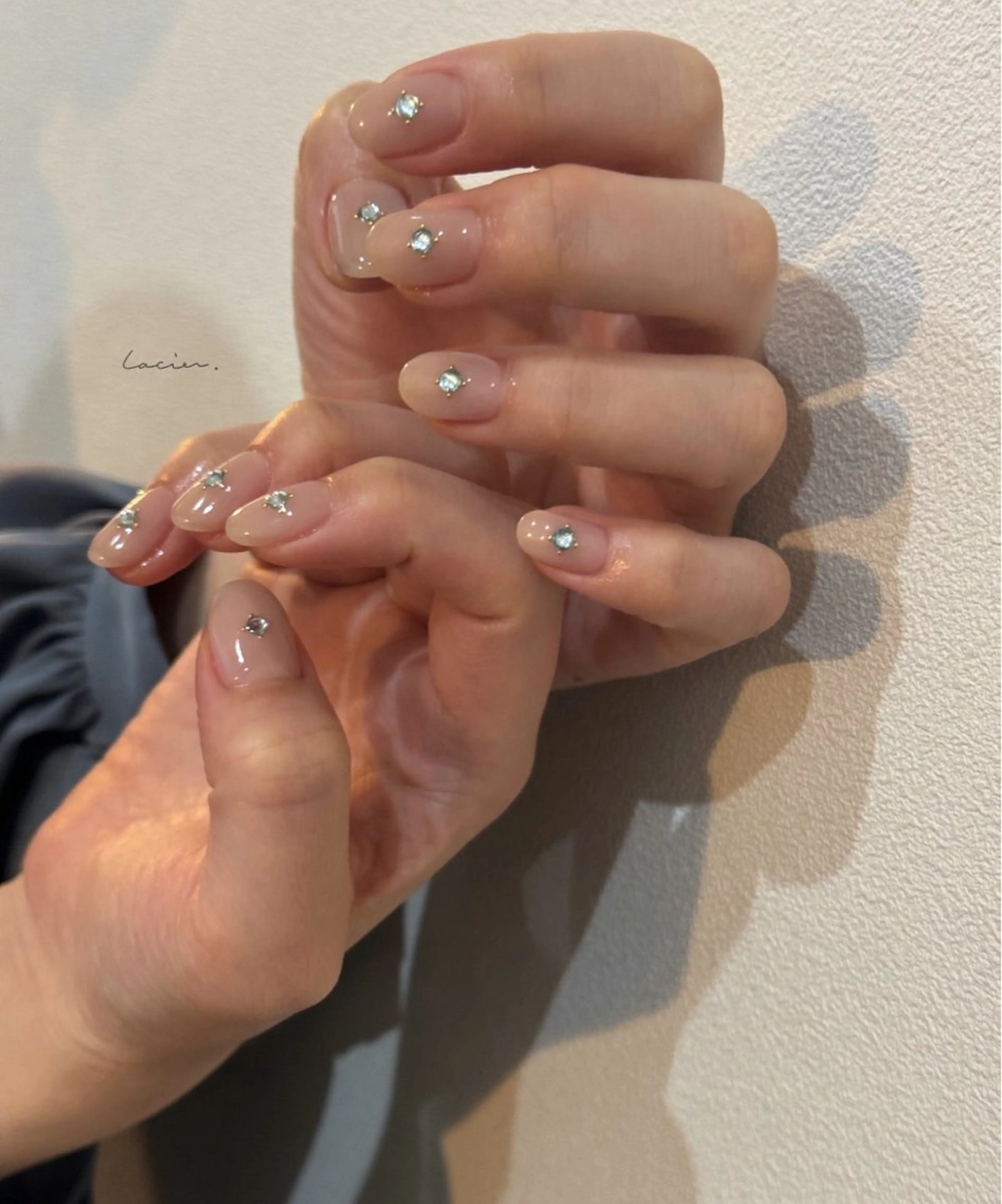 ネイル ニュアンスネイル ワンカラーネイル 春ネイル lacier nailのネイルデザイン