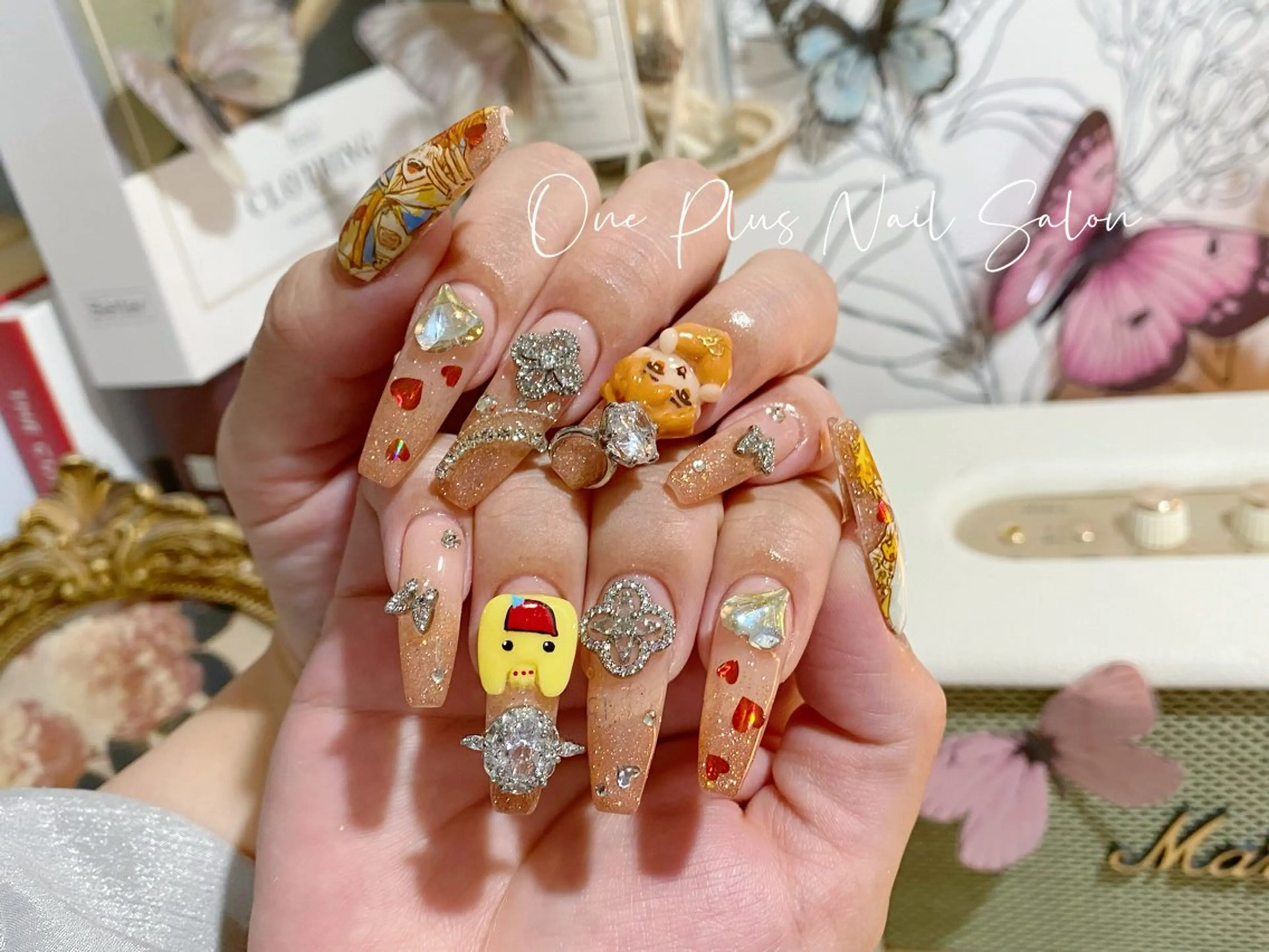 ネイル ハンドネイル One Plus Nail Salonのネイルデザイン