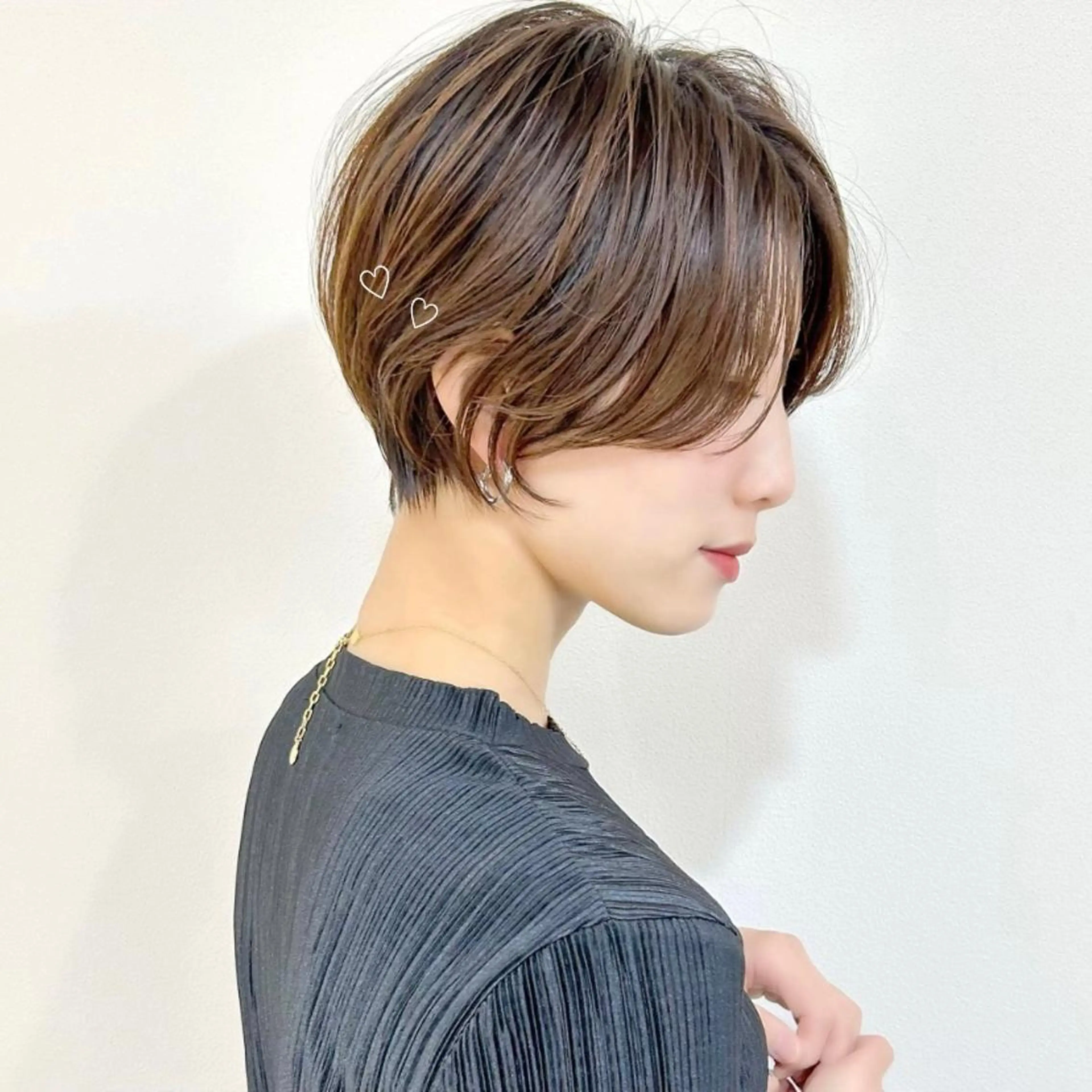 ショート ボブ ハイライト 髪質改善 ショートヘア mai 🥀 パーマモデル募集🌀のヘアスタイル