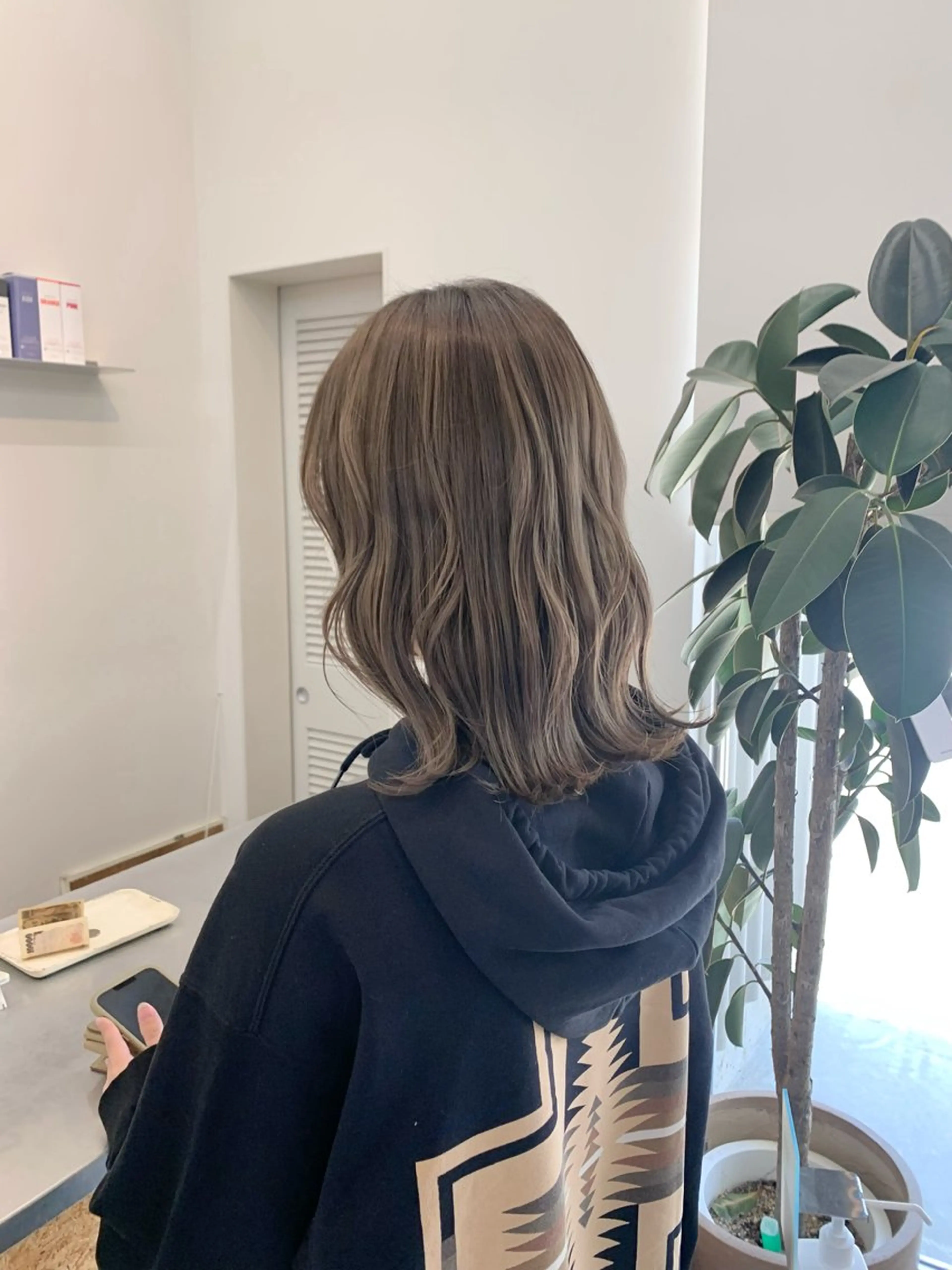 ミディアム ヘアカラー トリートメント 舘谷 愛莉のヘアスタイル