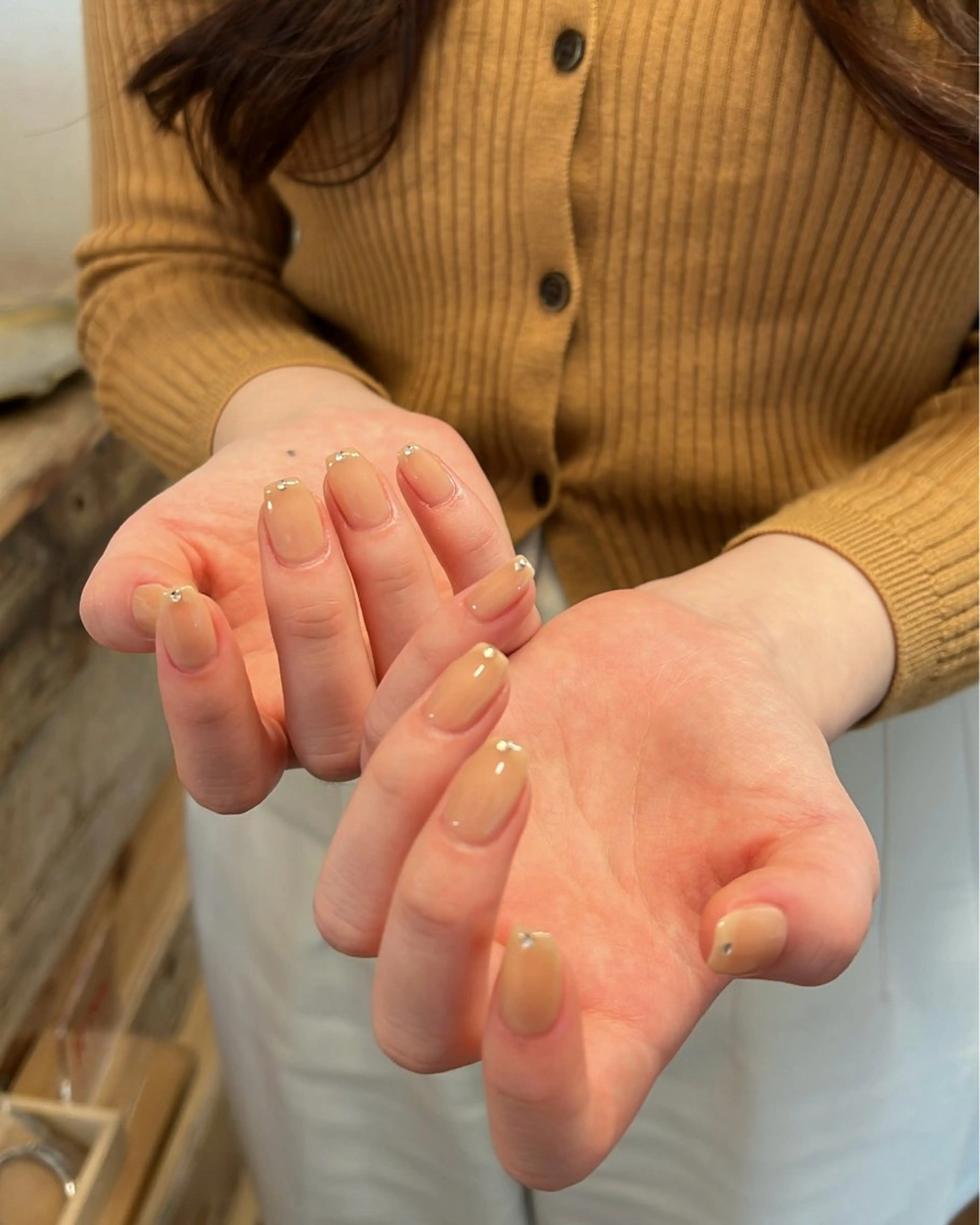 ネイル ハンドネイル フットネイル ハンドケア Nes.Nail所属・Miyagi Asamiのネイルデザイン