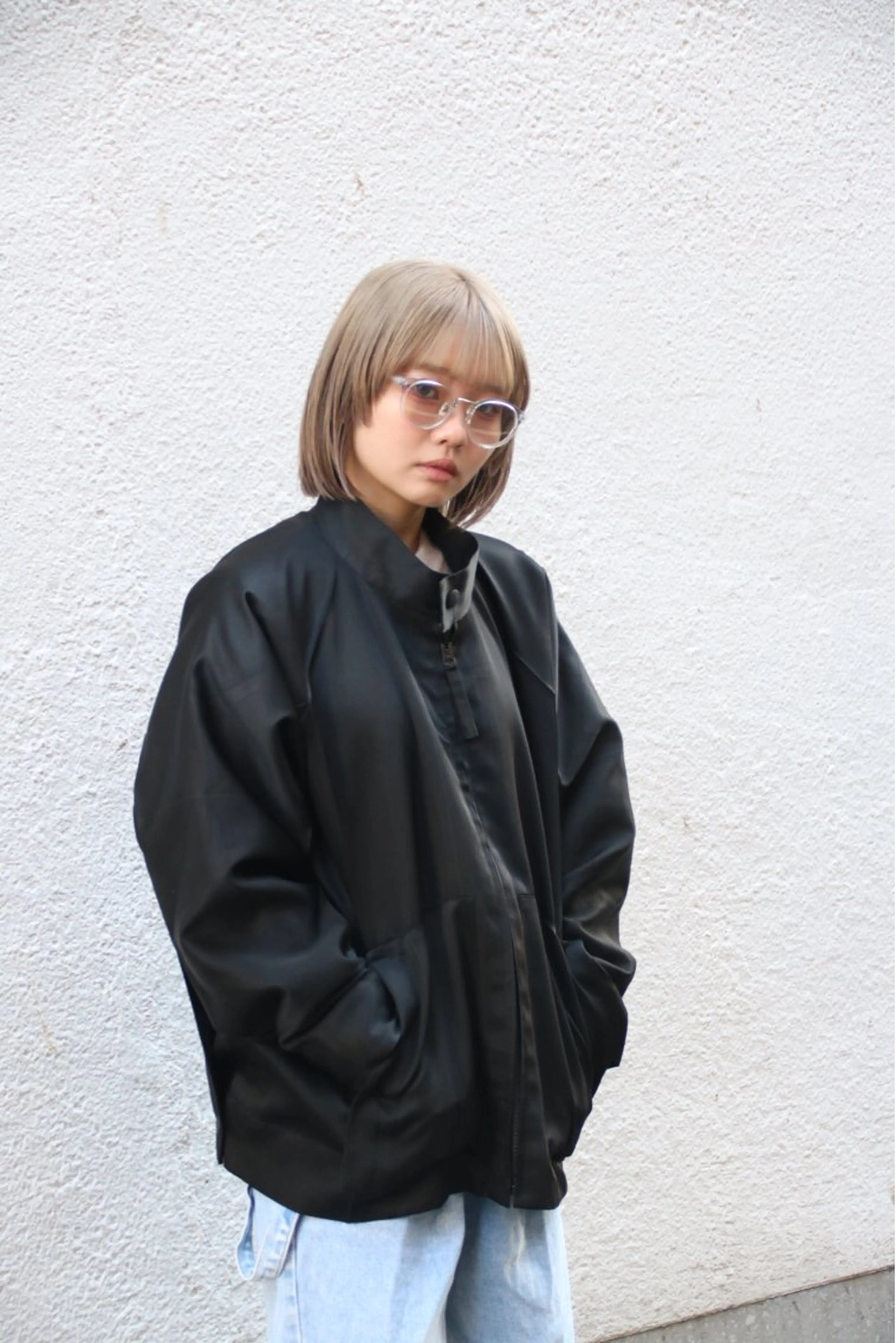 ショート カラー ベージュカラー ミルクティーベージュ dogstar小林諒 レイヤー/ブリーチのヘアスタイル