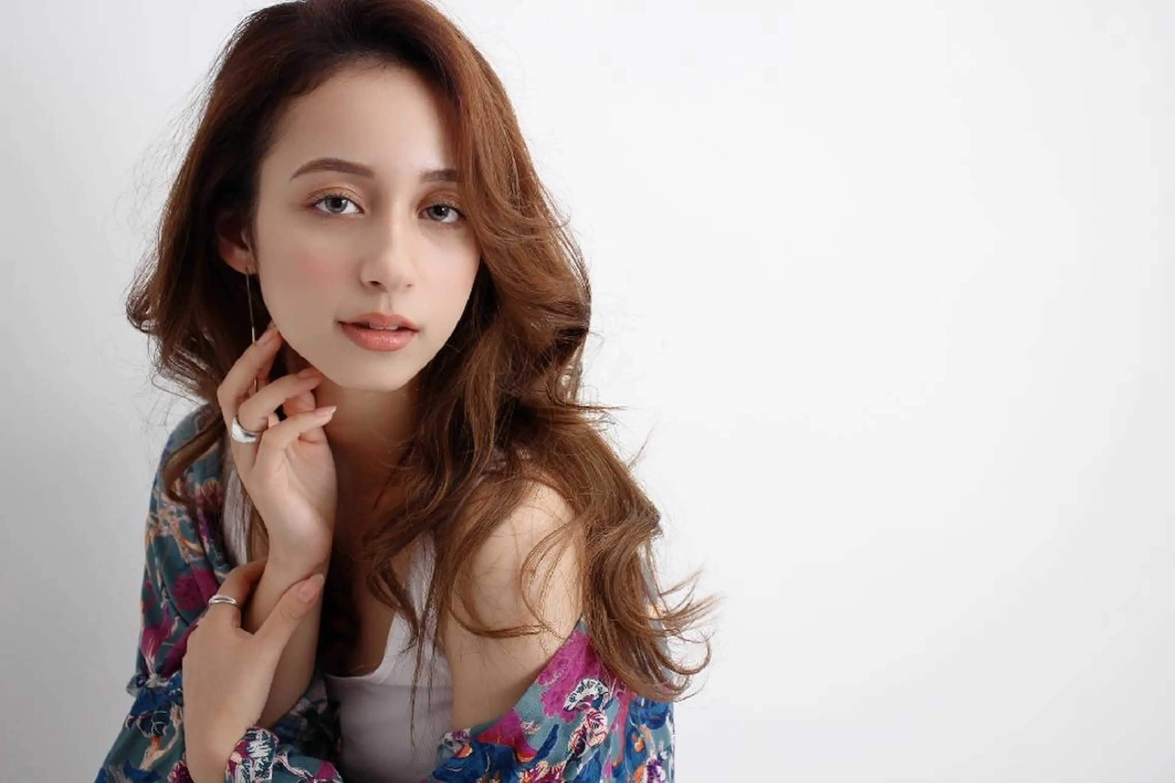 ショート カラー パーマ アディクシーカラー ブリーチ ブルーカラー デザインカラー ハイライトカラー 全メニュー🌈 30%Off🌟のヘアスタイル