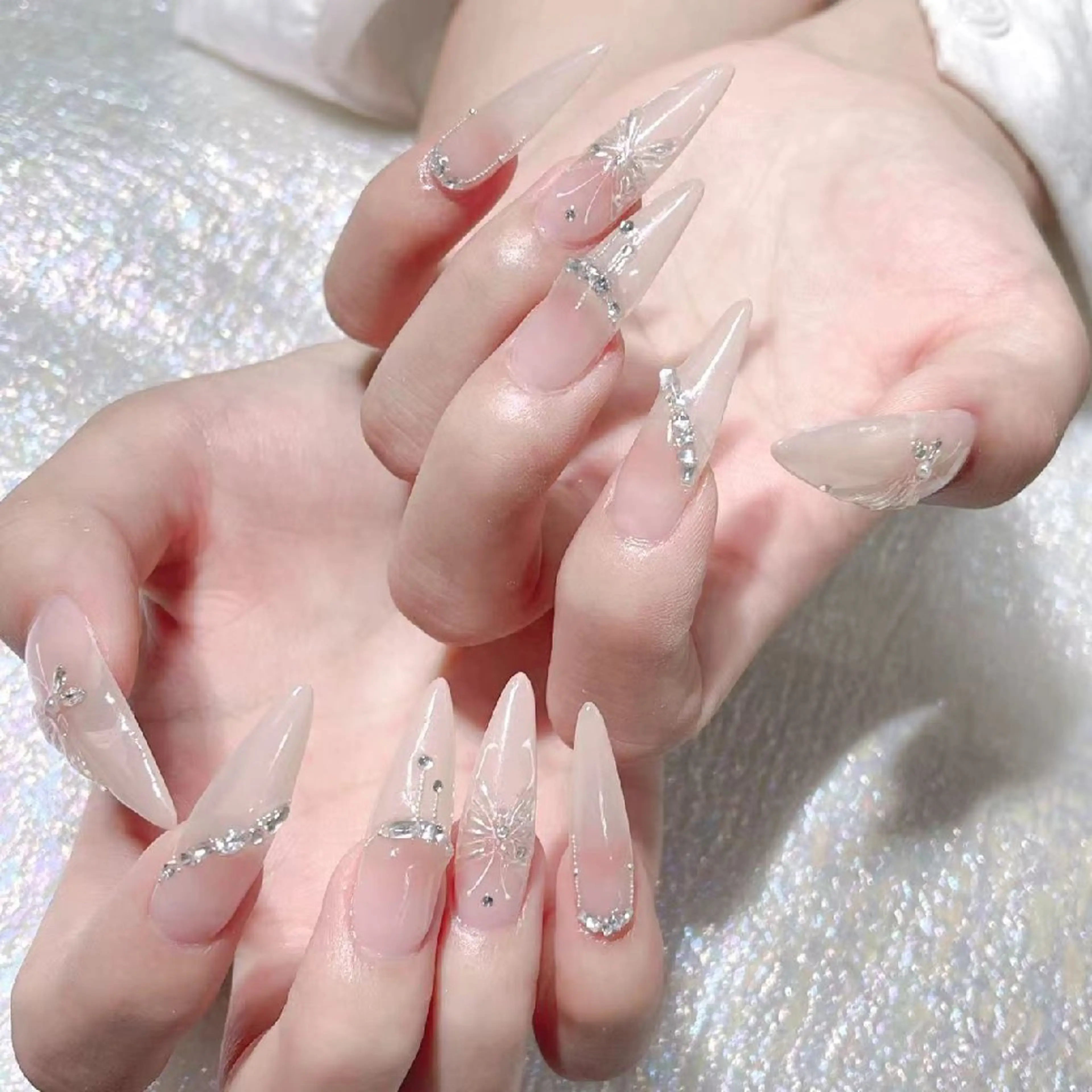 ネイル ハンドネイル Queens みなみのネイルデザイン