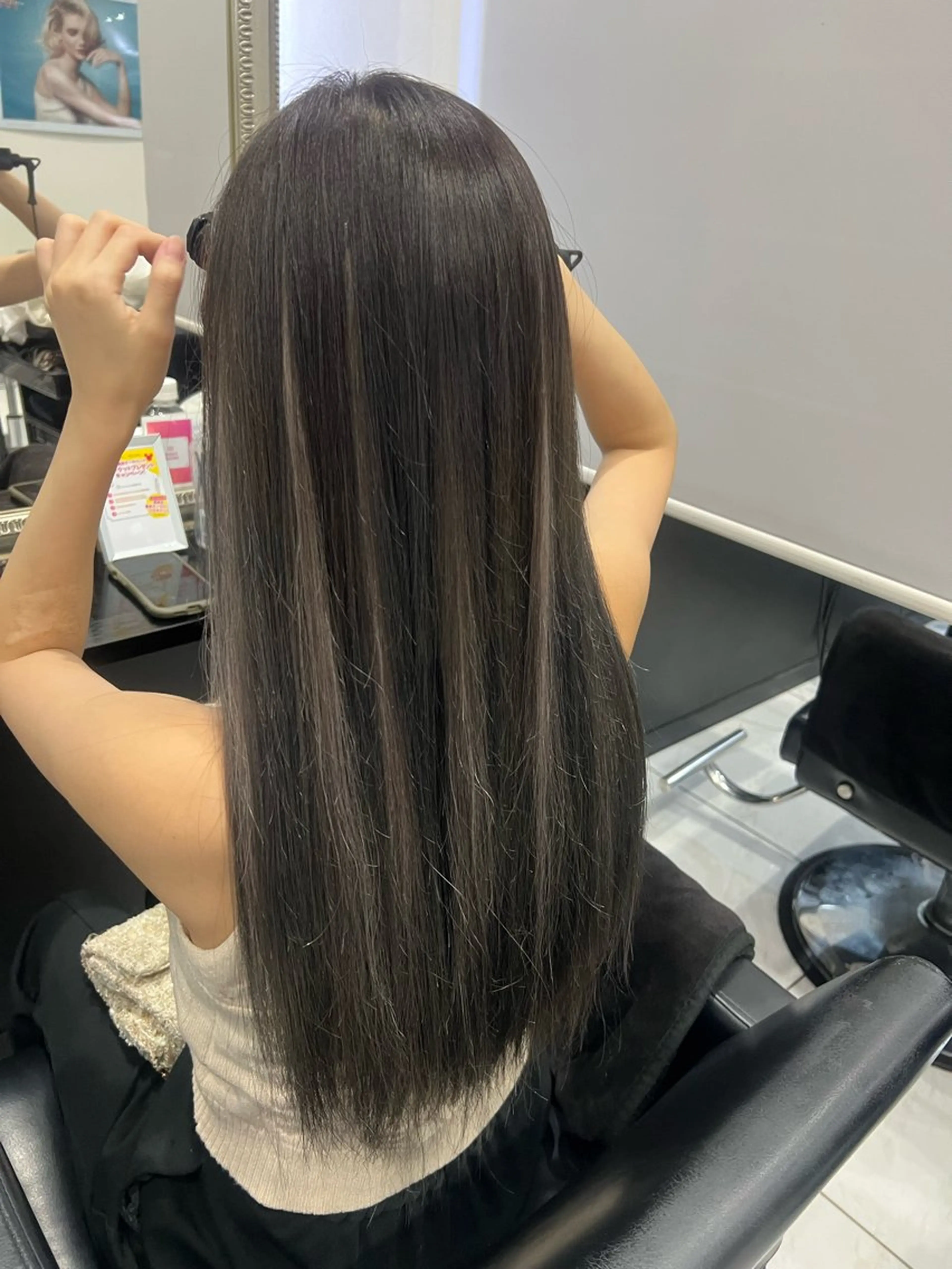 ロング カラー プルエクステ ハイライトカラー エクステ ハイライト トリートメント ヘアカラー トリートメント エクステ YUDU🍊 germe/ジェルムのヘアスタイル