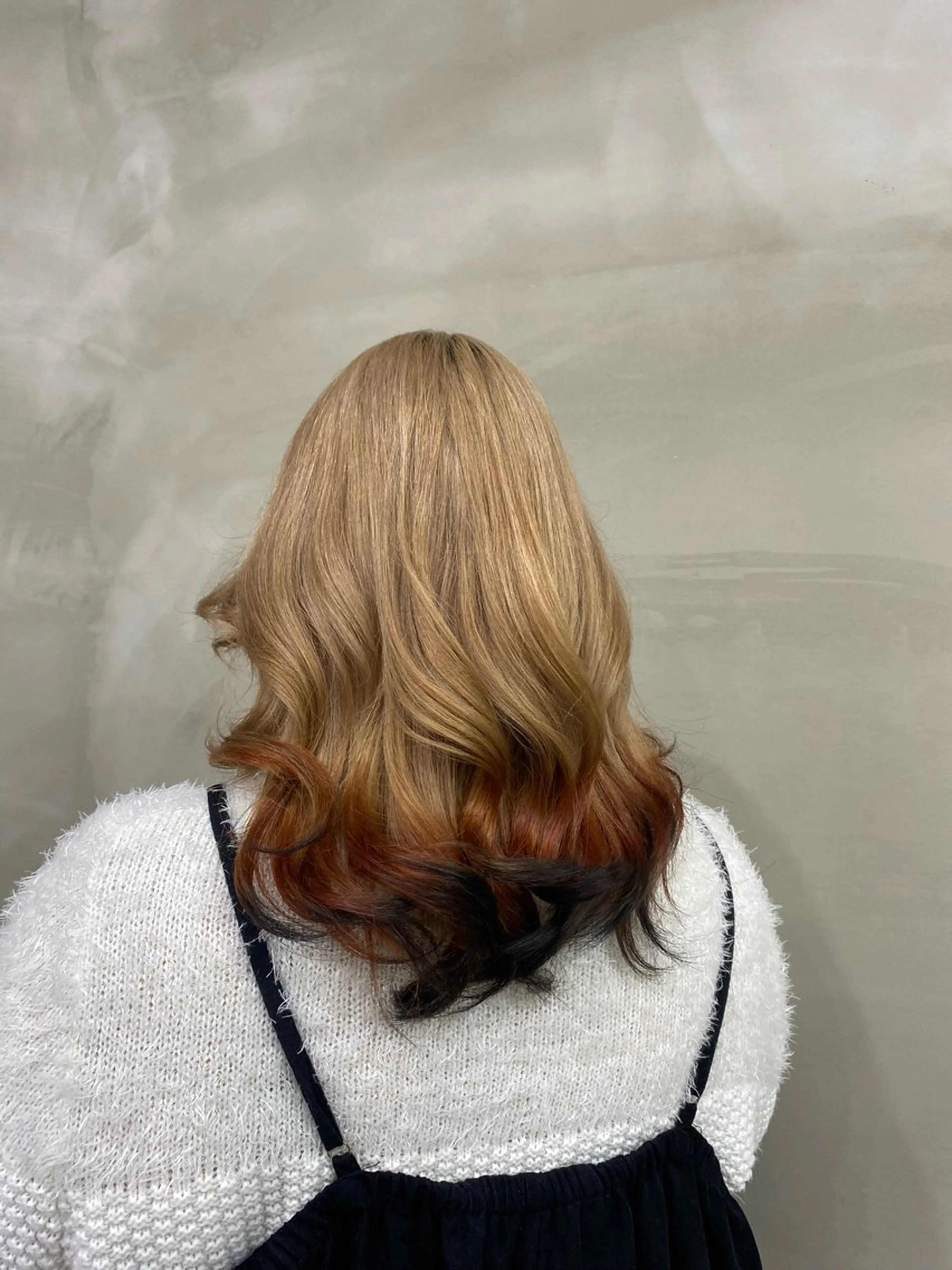 ミディアム カラー GRANDEUR やまだかなのヘアスタイル
