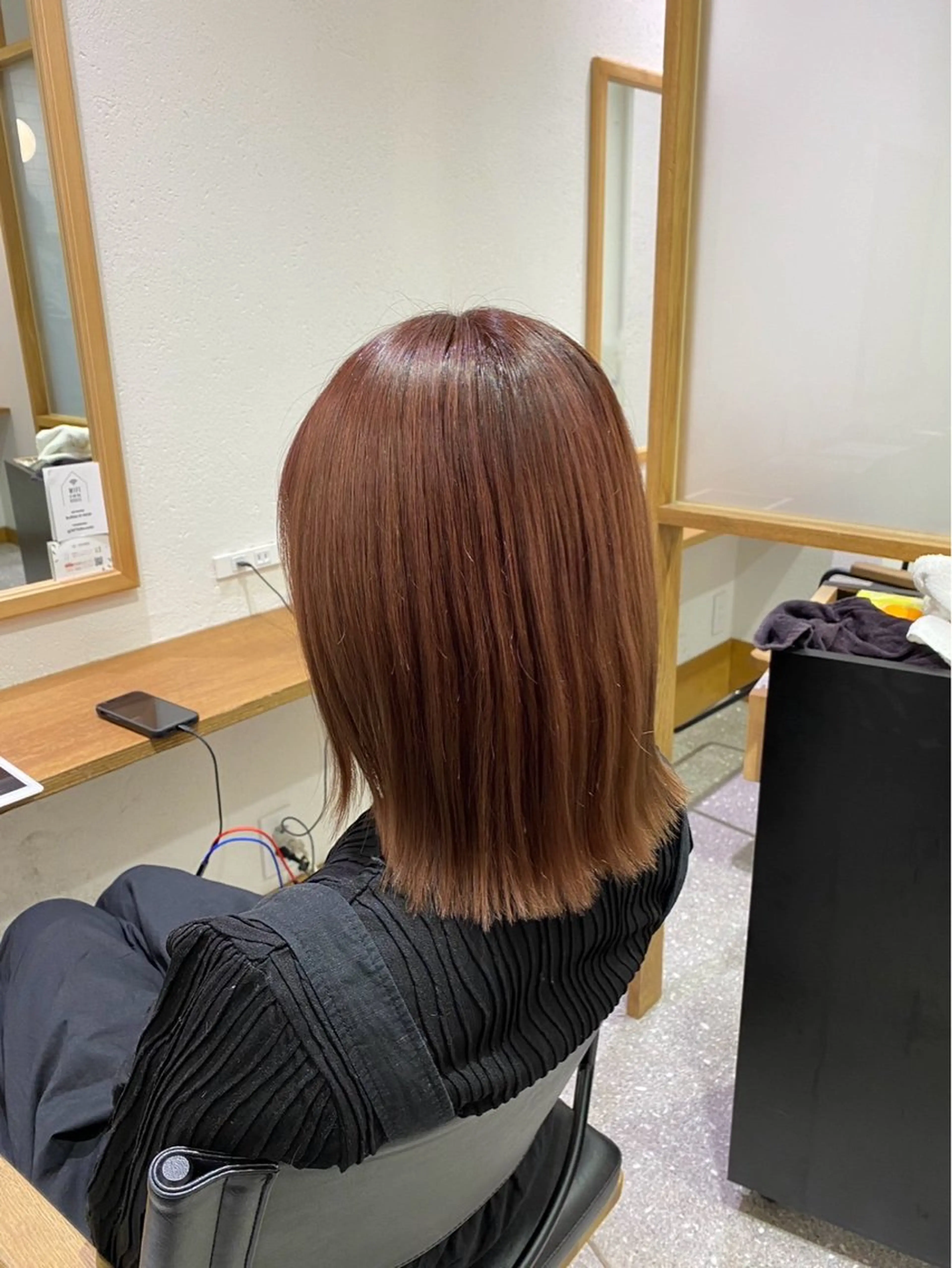ミディアム ヘアカラー やなぎさわ はるなのヘアスタイル