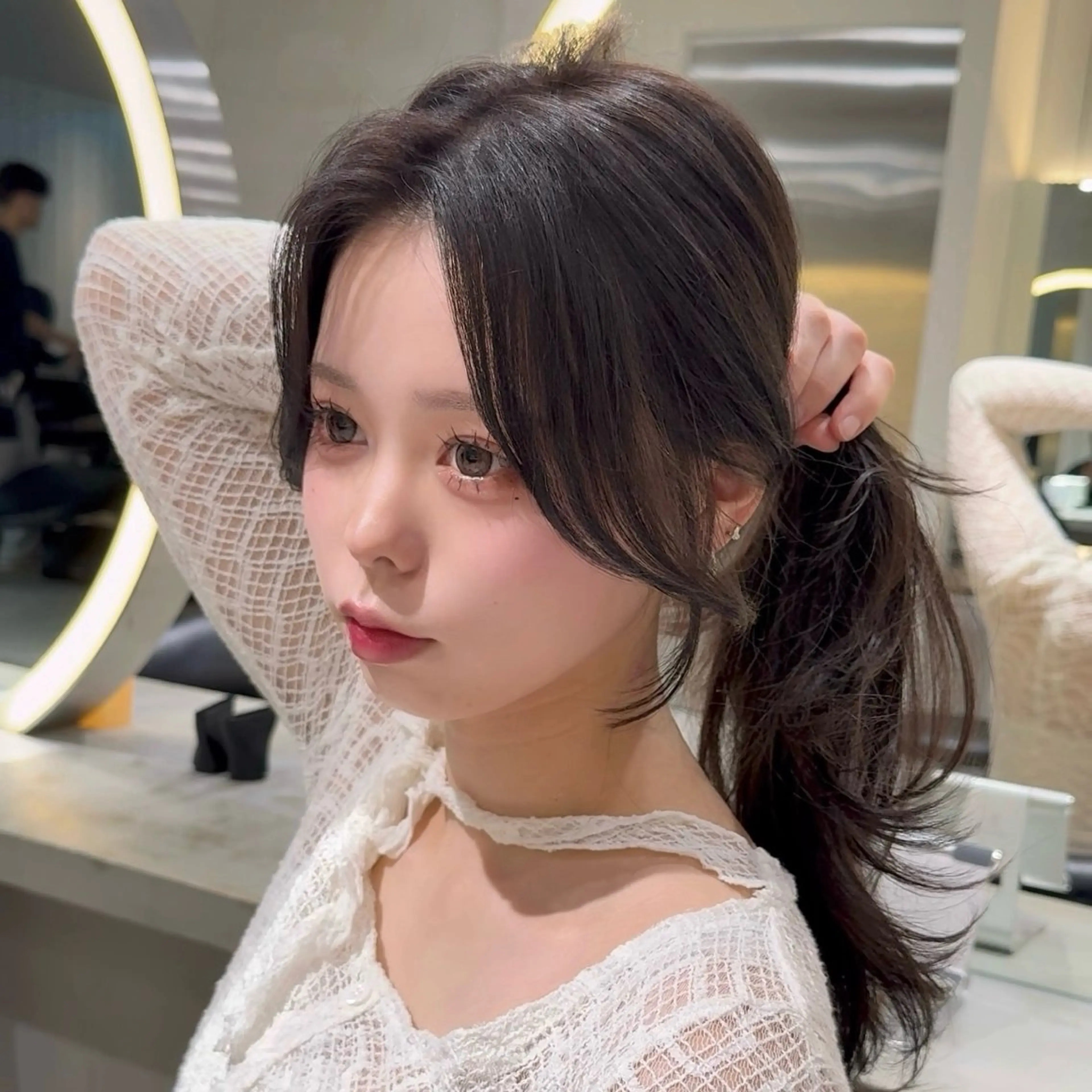 ロング カラー 透明感カラー 顔周りカット カット ヘアカラー トリートメント ユナ / lond uluのヘアスタイル